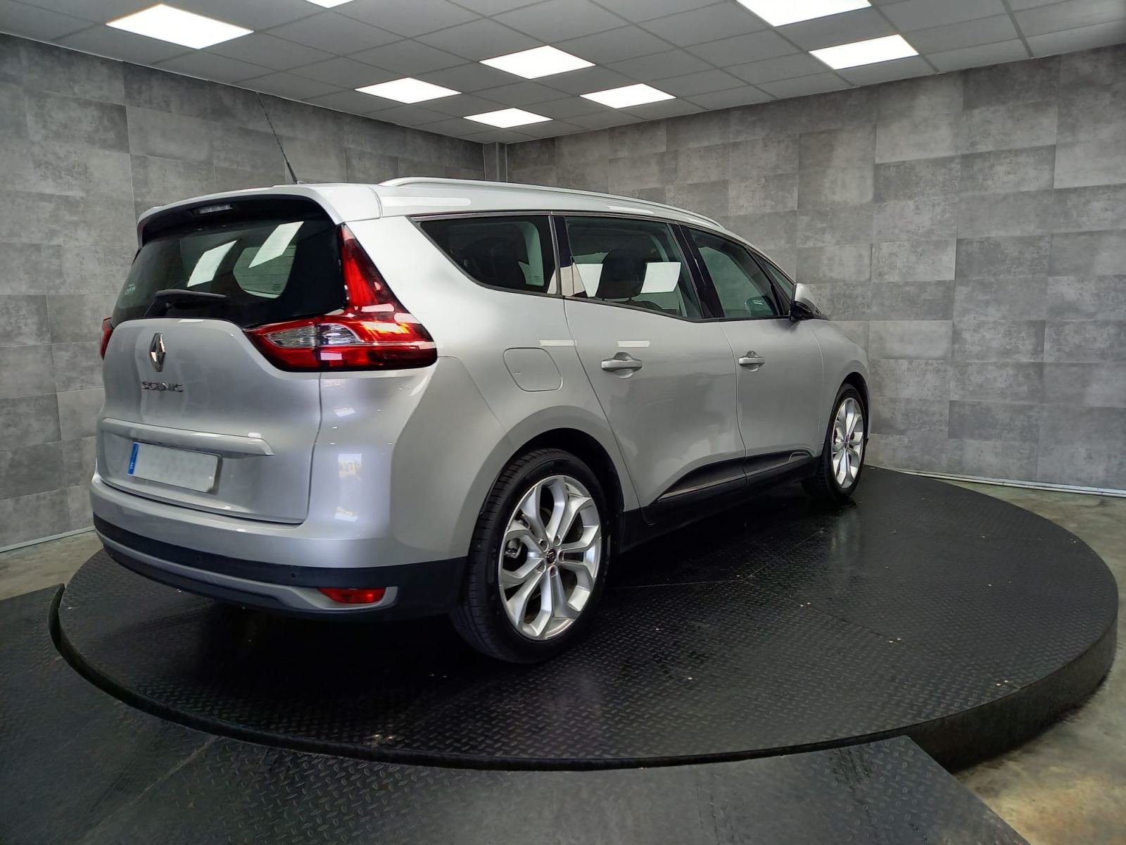 RENAULT GRAND SCéNIC 1.7 Blue dCi Corporate Edi 5 plazas 5