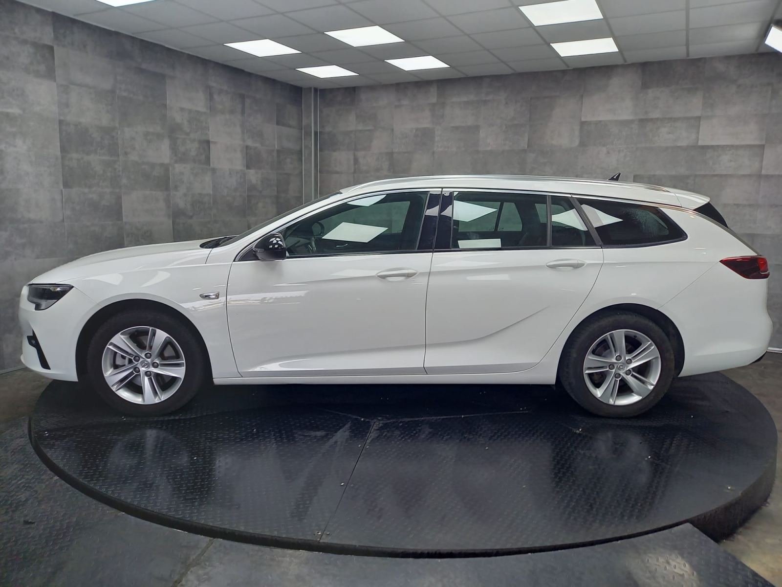 OPEL INSIGNIA Sport Tourer Elegance Business 1.5 120CV 4