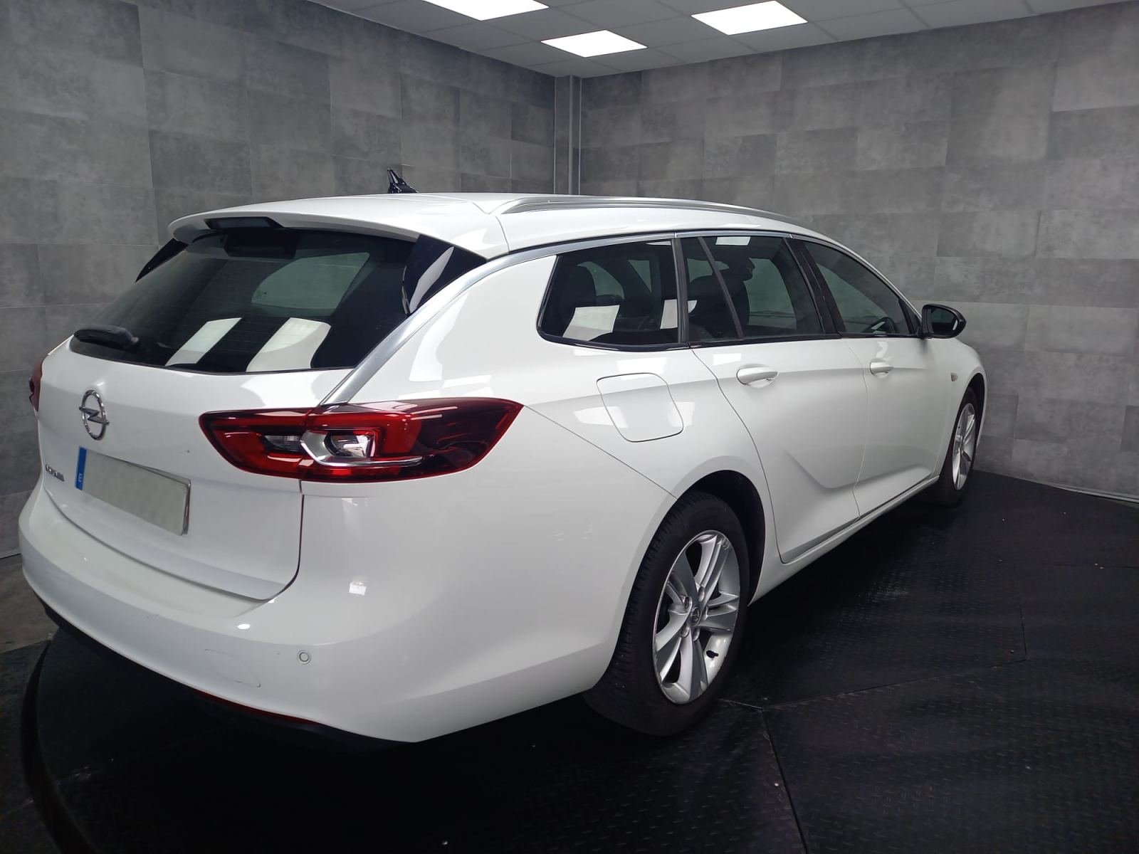 OPEL INSIGNIA Sport Tourer Elegance Business 1.5 120CV 5