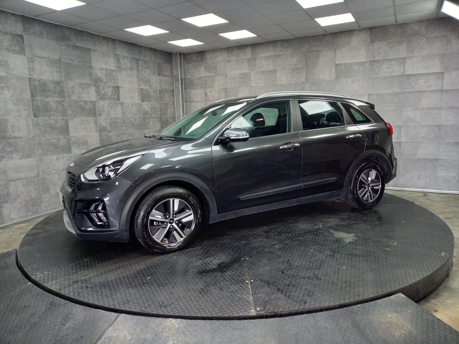 KIA NIRO crossover 1.6 GDi HEV 104kW 141 CV Drive 4