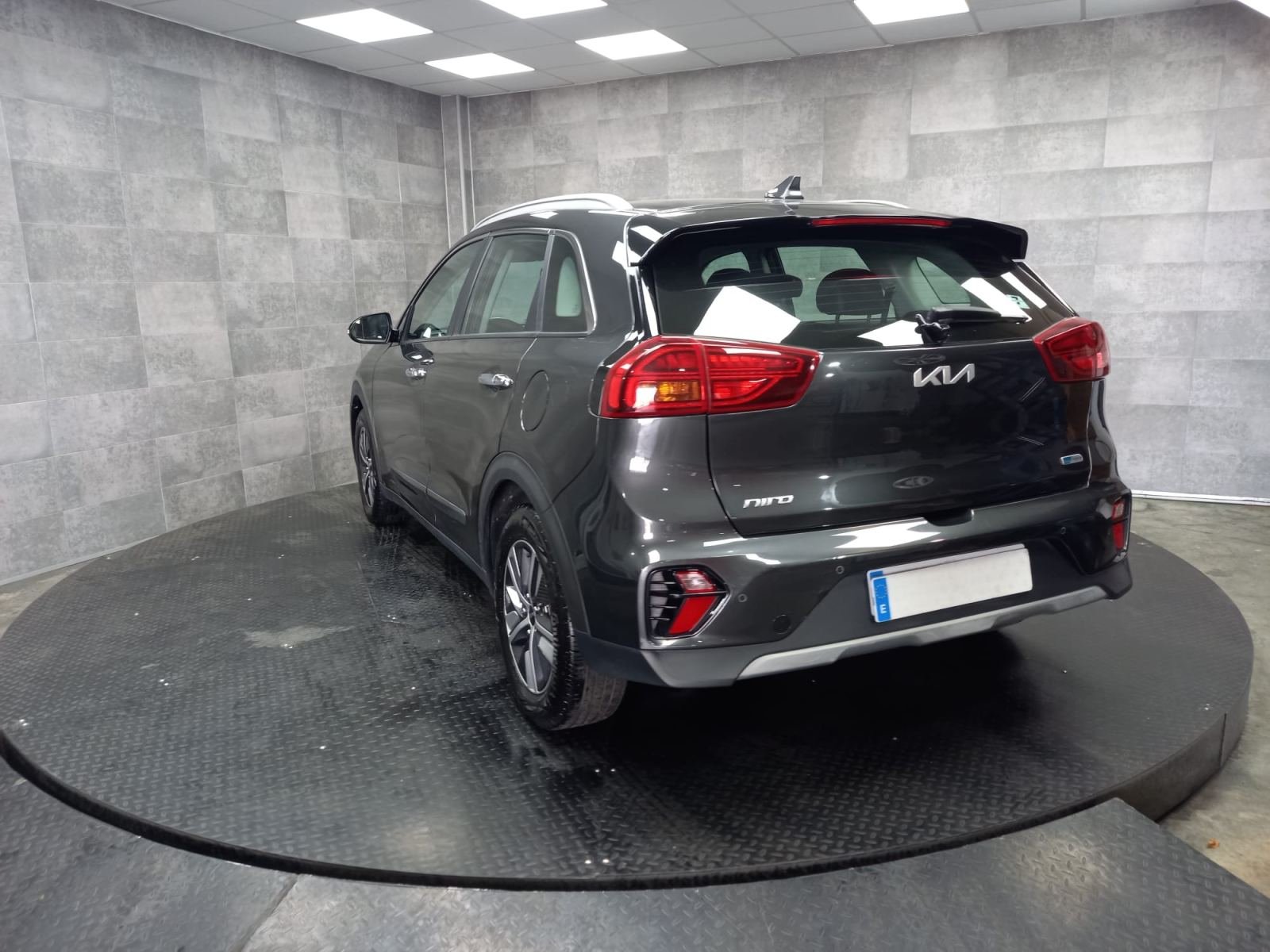 KIA NIRO crossover 1.6 GDi HEV 104kW 141 CV Drive 5