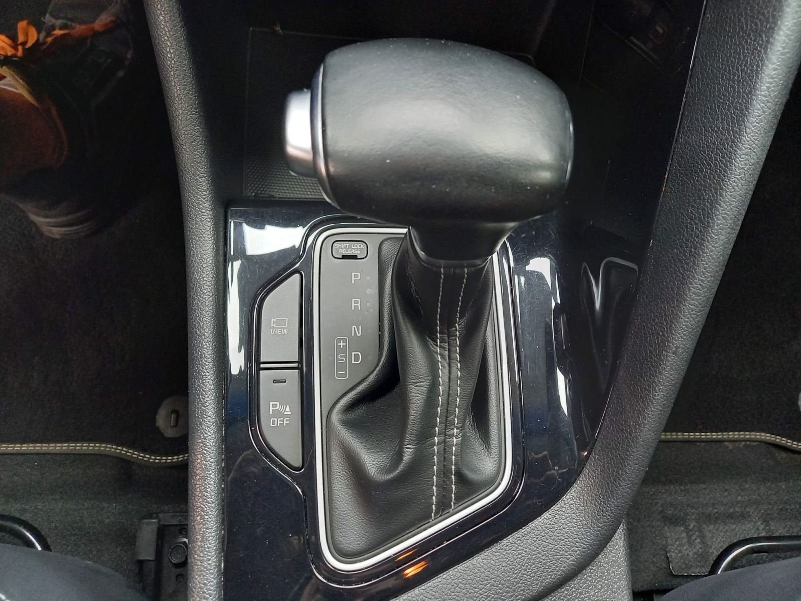 KIA NIRO crossover 1.6 GDi HEV 104kW 141 CV Drive 19