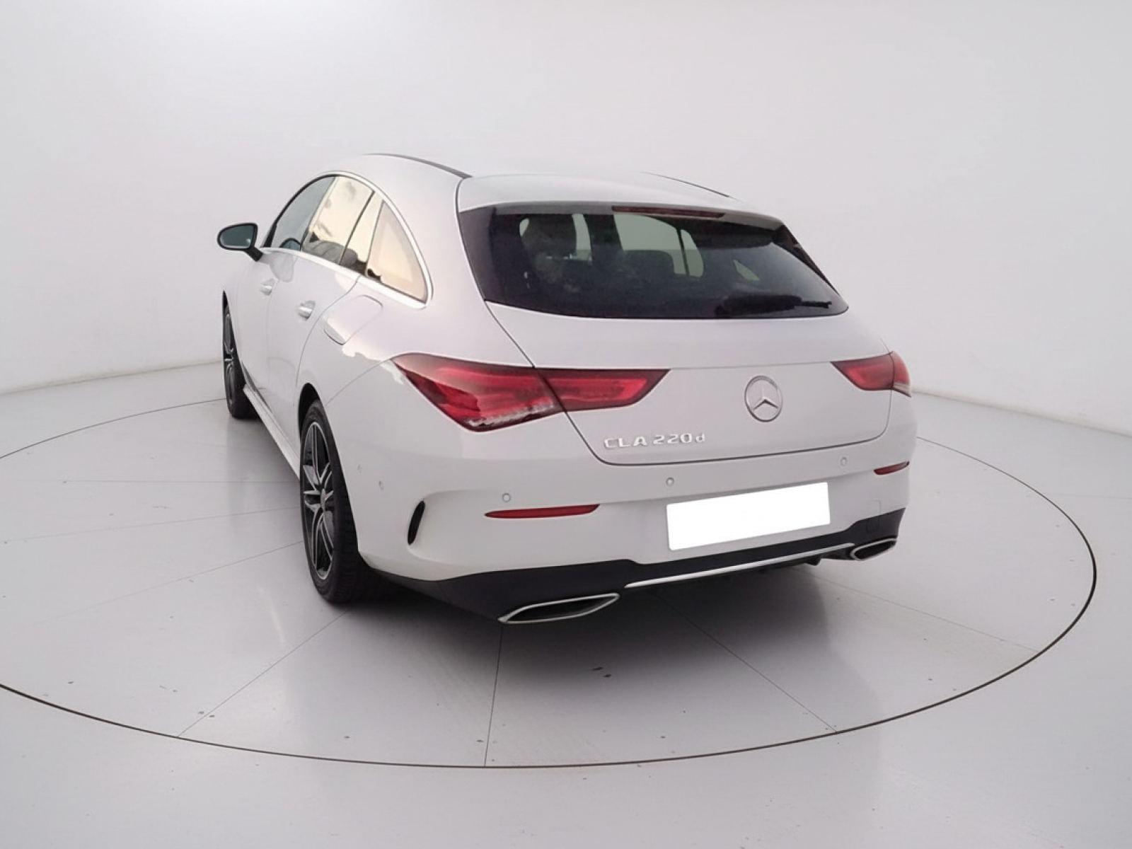 MERCEDES CLASE CLA 220 D DCT Shooting Brake 4 