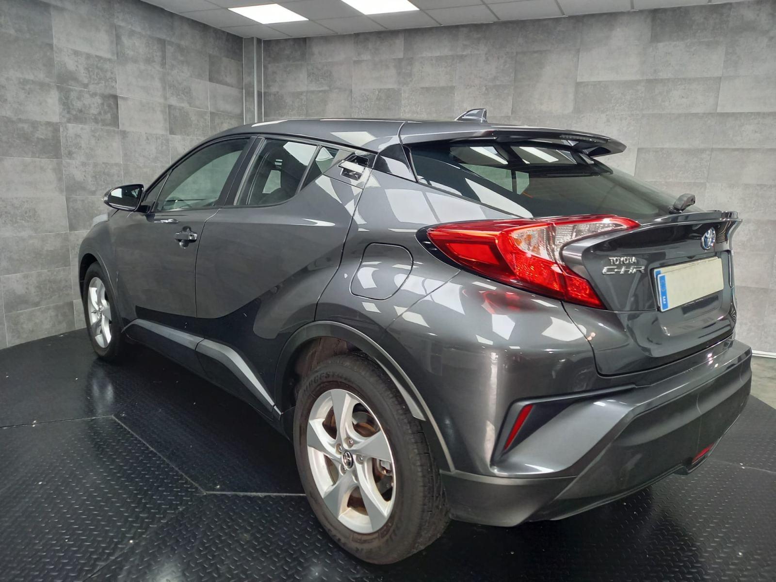 TOYOTA C-HR 1.8I VVT-I HYBRID C-BUSINESS E 6 