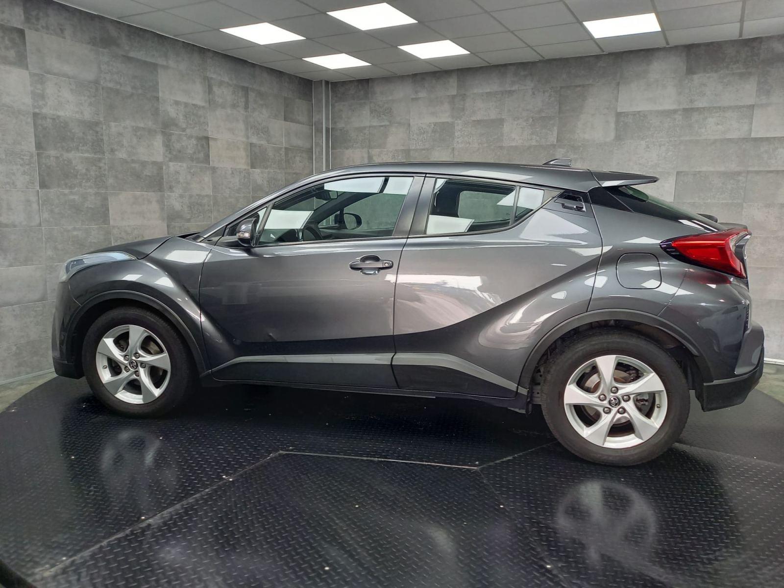 TOYOTA C-HR 1.8I VVT-I HYBRID C-BUSINESS E 7 