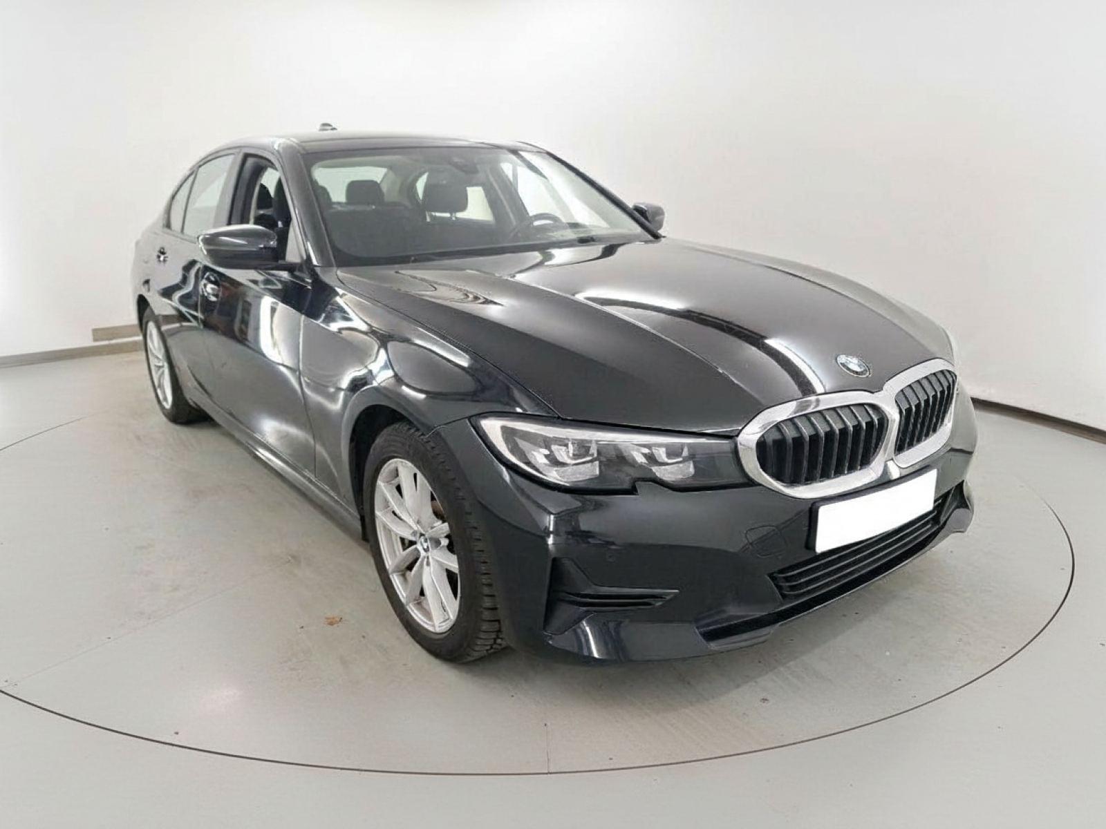 BMW SERIE 3 2.0 330E (135KW) BERLINE 2
