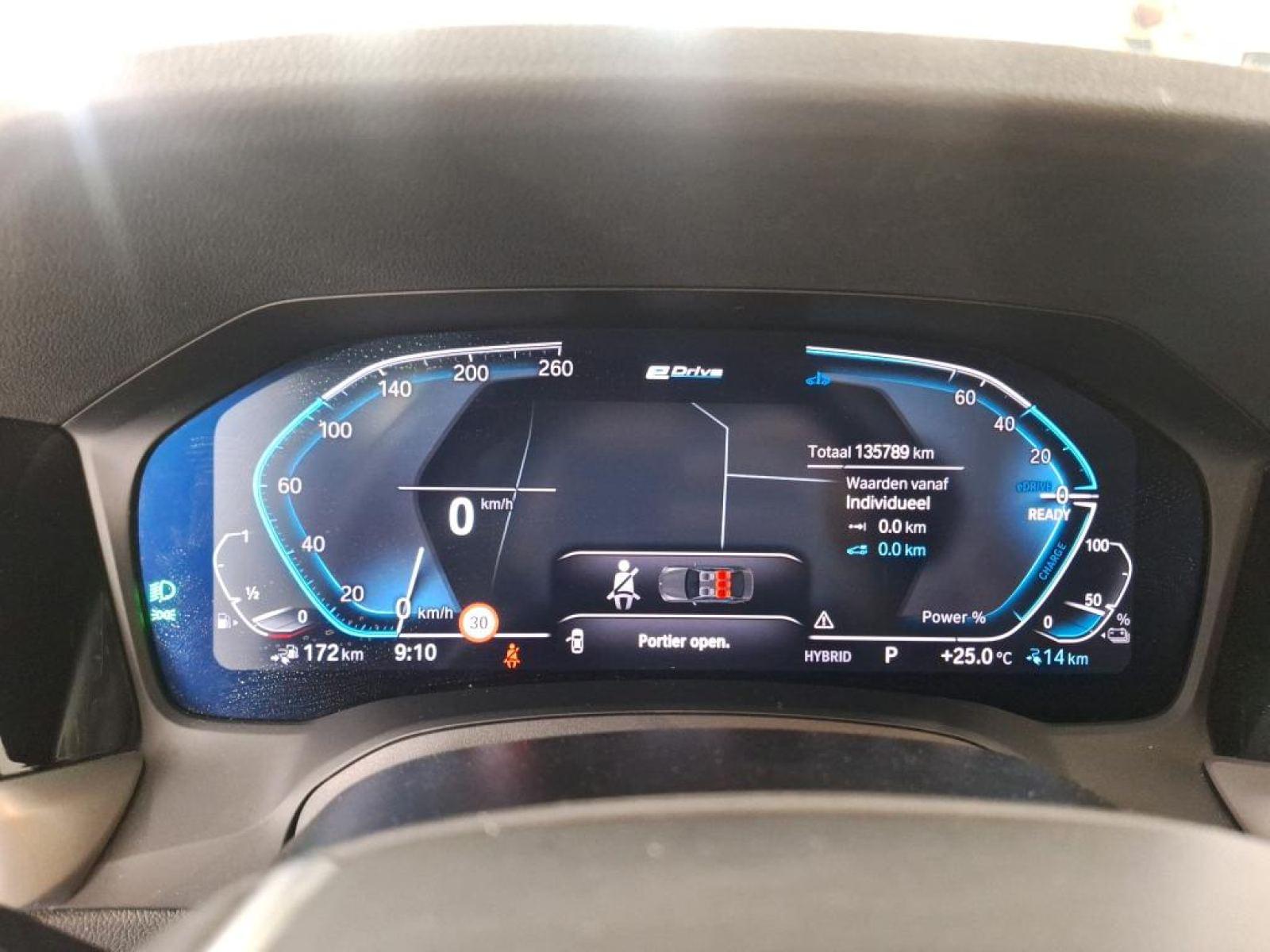 BMW SERIE 3 2.0 330E (135KW) BERLINE 10