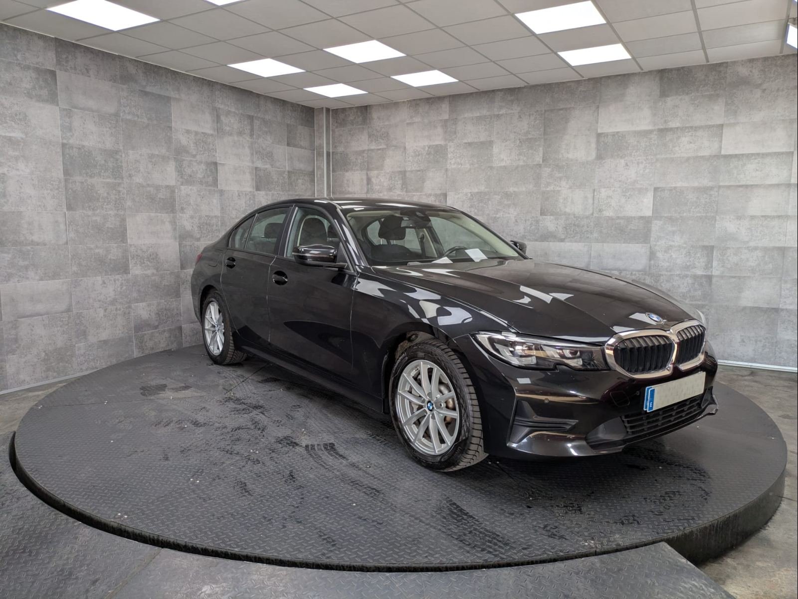BMW SERIE 3 2.0 330E (135KW) BERLINE 3