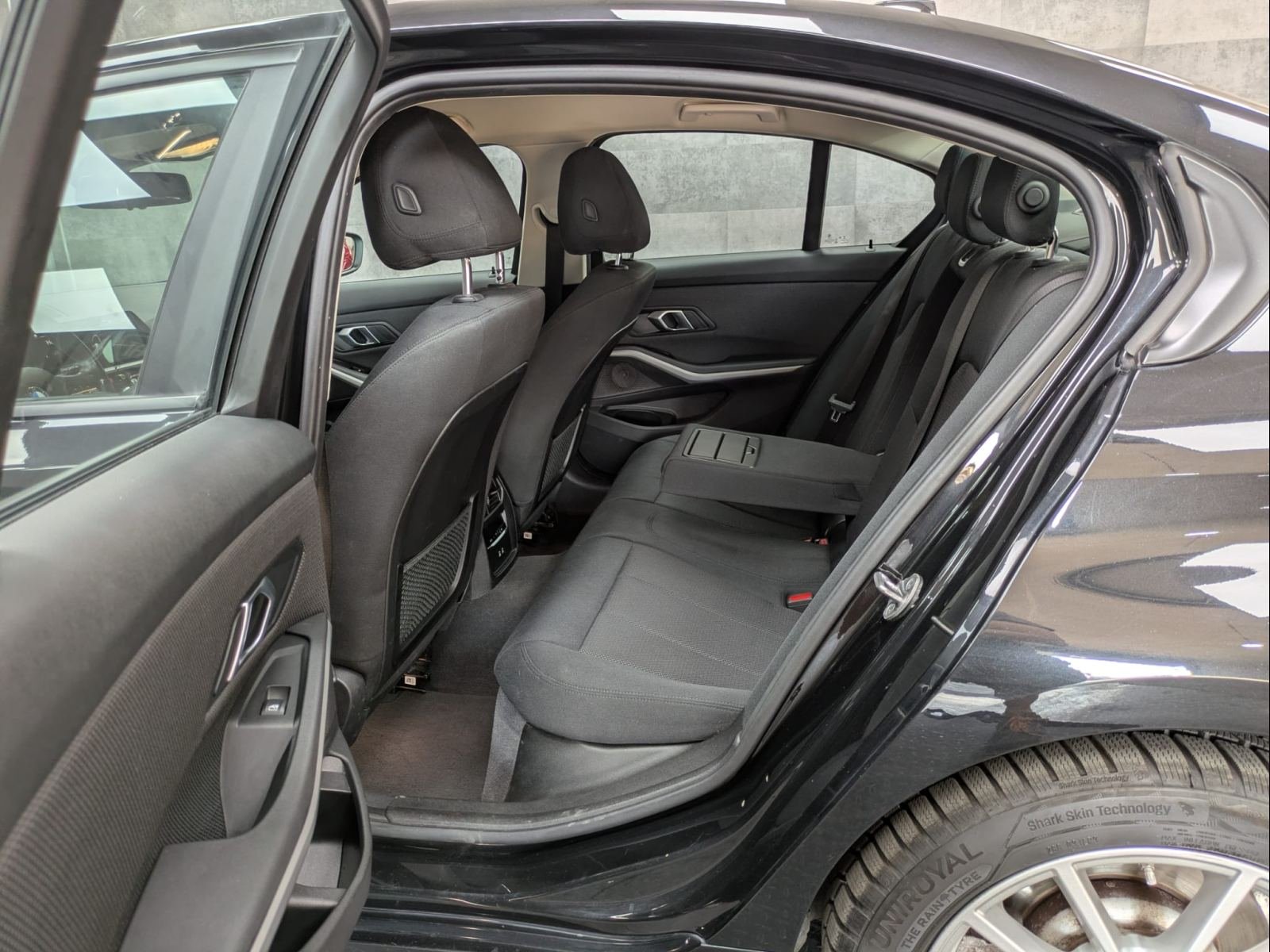 BMW SERIE 3 2.0 330E (135KW) BERLINE 11
