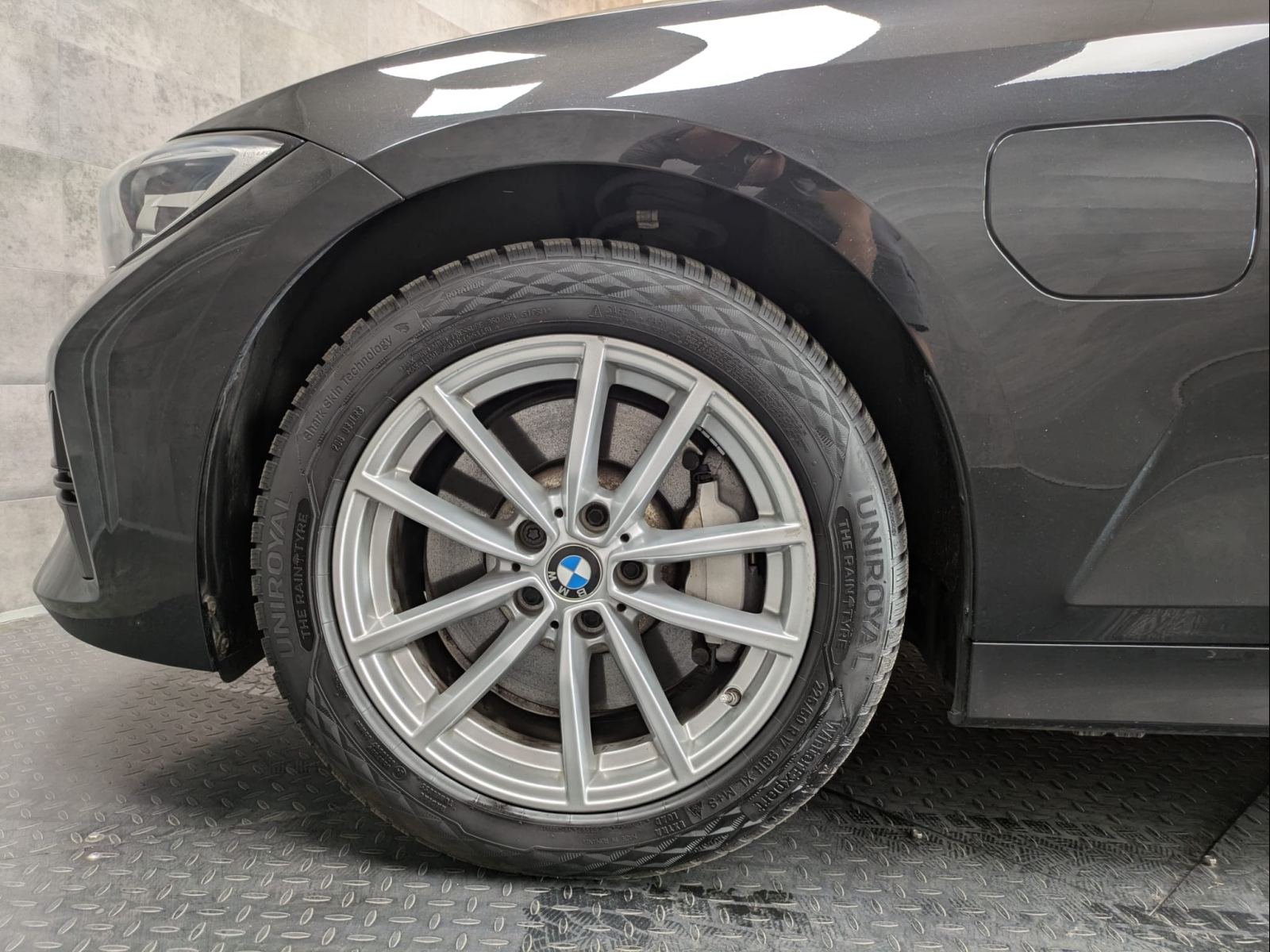 BMW SERIE 3 2.0 330E (135KW) BERLINE 19