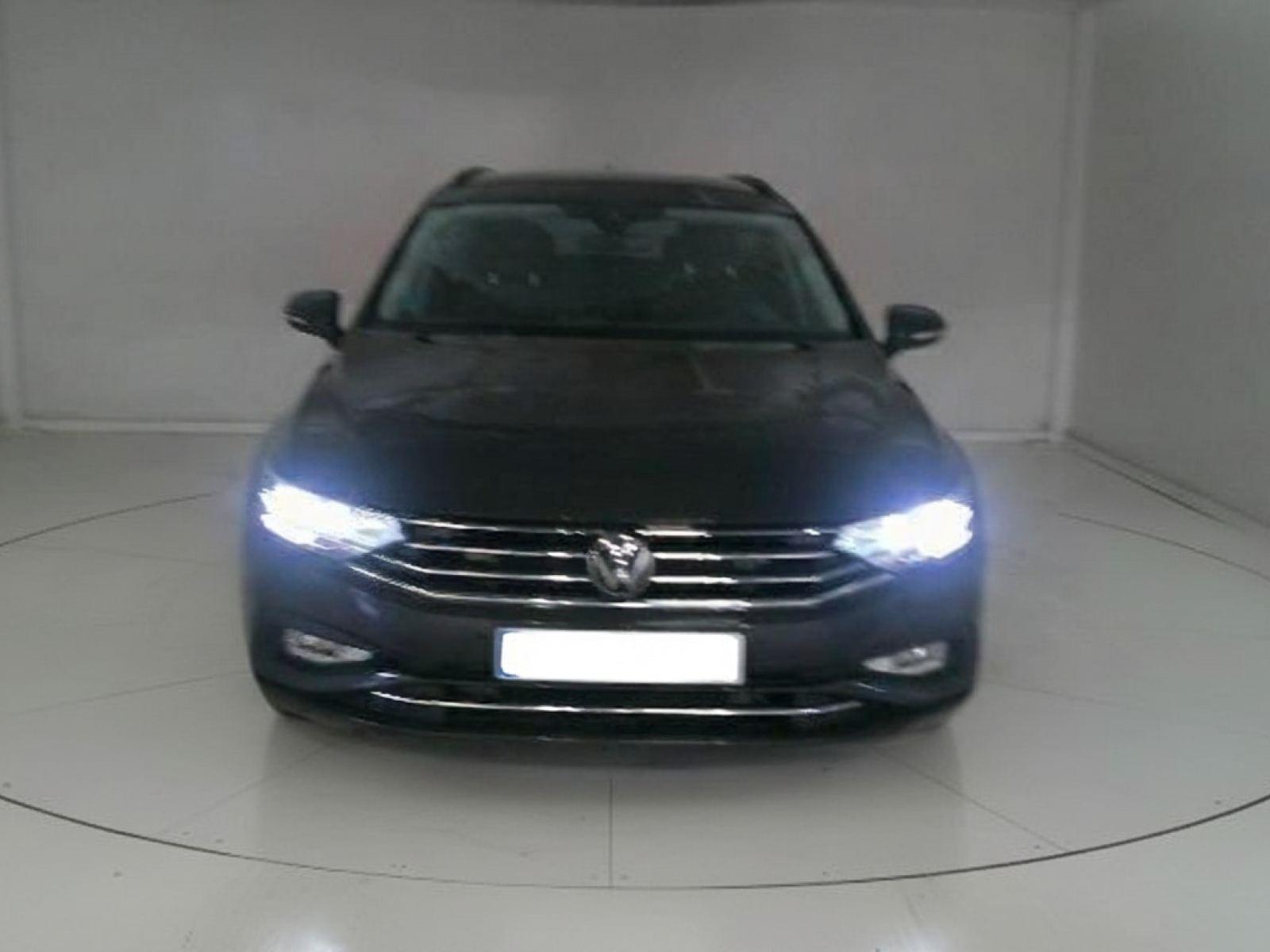 VOLKSWAGEN PASSAT VARIANT EXECUTIVE 2.0 TDI 110KW DSG 2