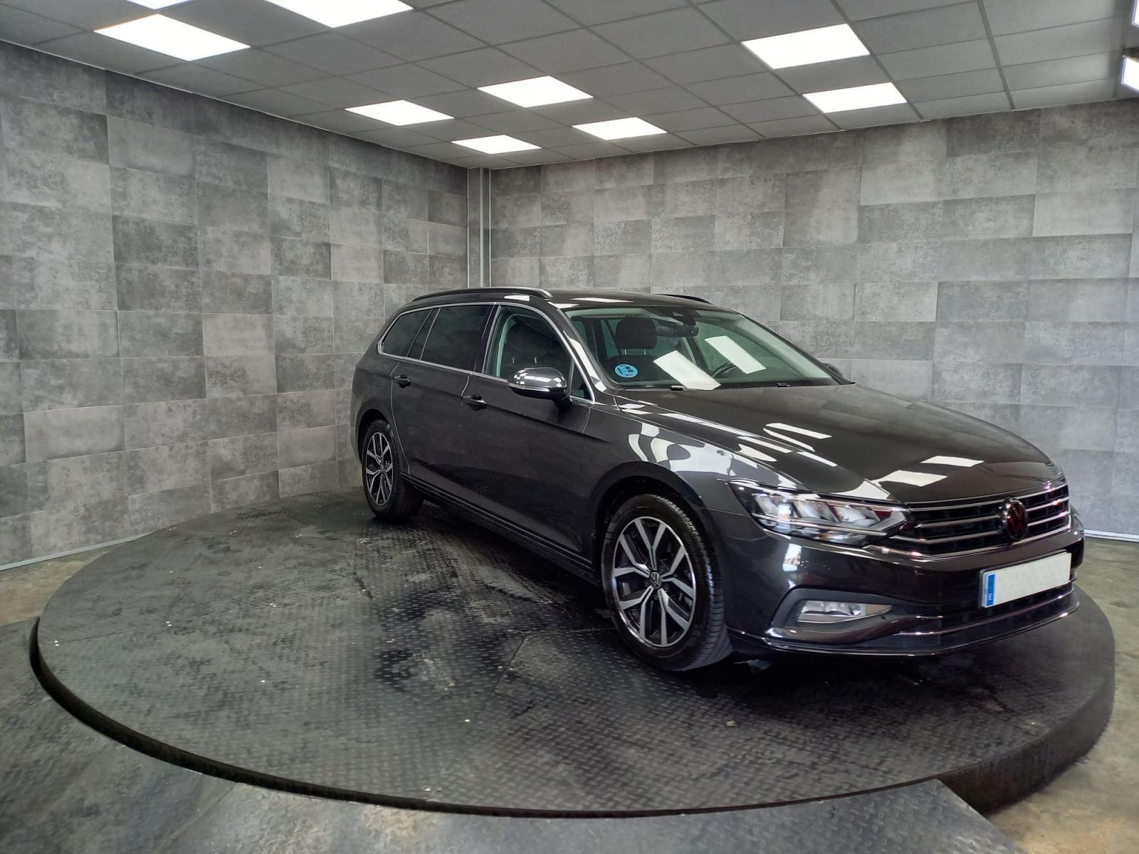 VOLKSWAGEN PASSAT VARIANT EXECUTIVE 2.0 TDI 110KW DSG 3