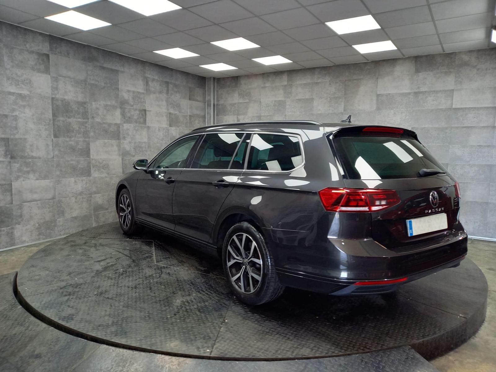 VOLKSWAGEN PASSAT VARIANT EXECUTIVE 2.0 TDI 110KW DSG 5