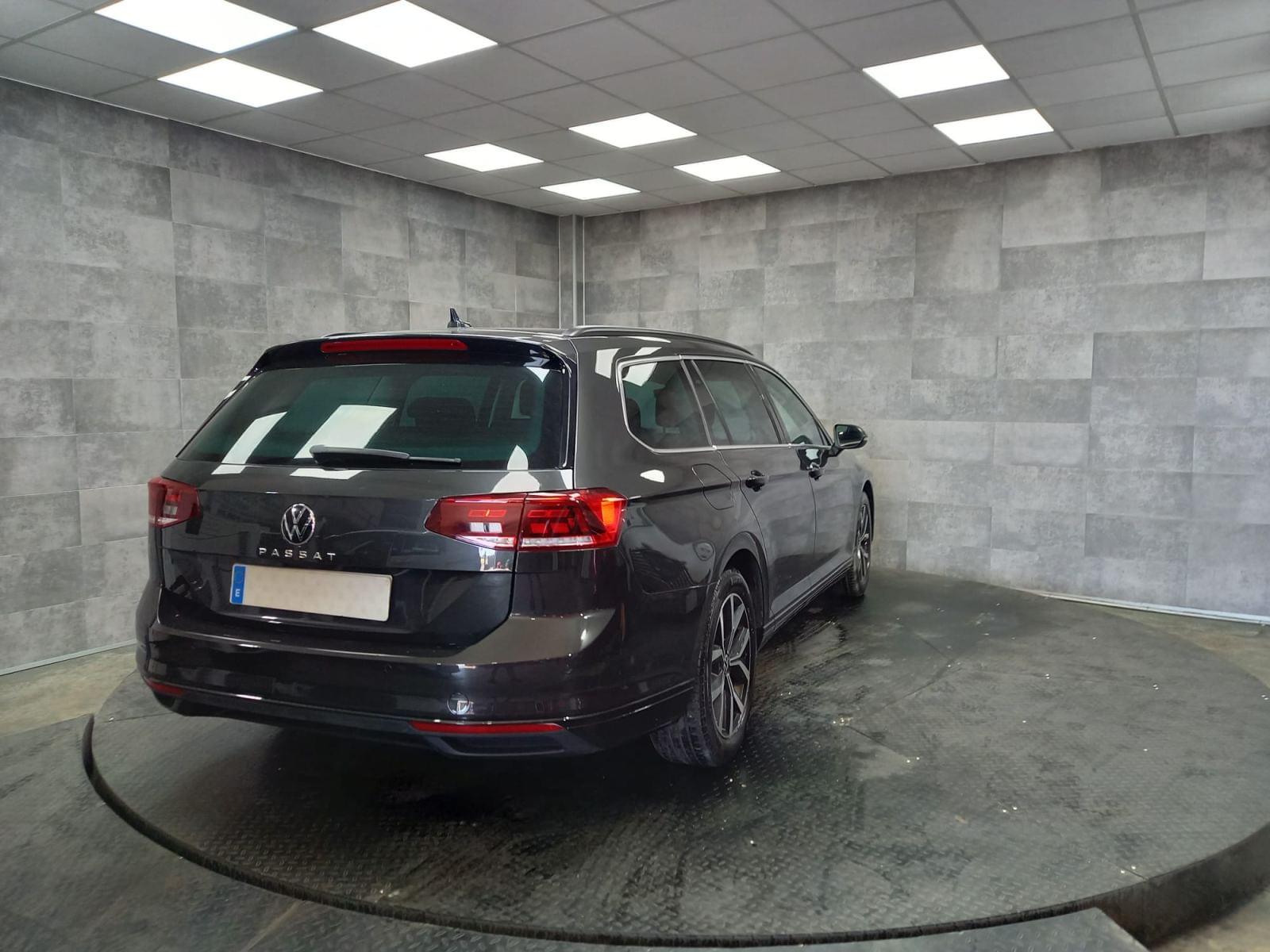 VOLKSWAGEN PASSAT VARIANT EXECUTIVE 2.0 TDI 110KW DSG 7