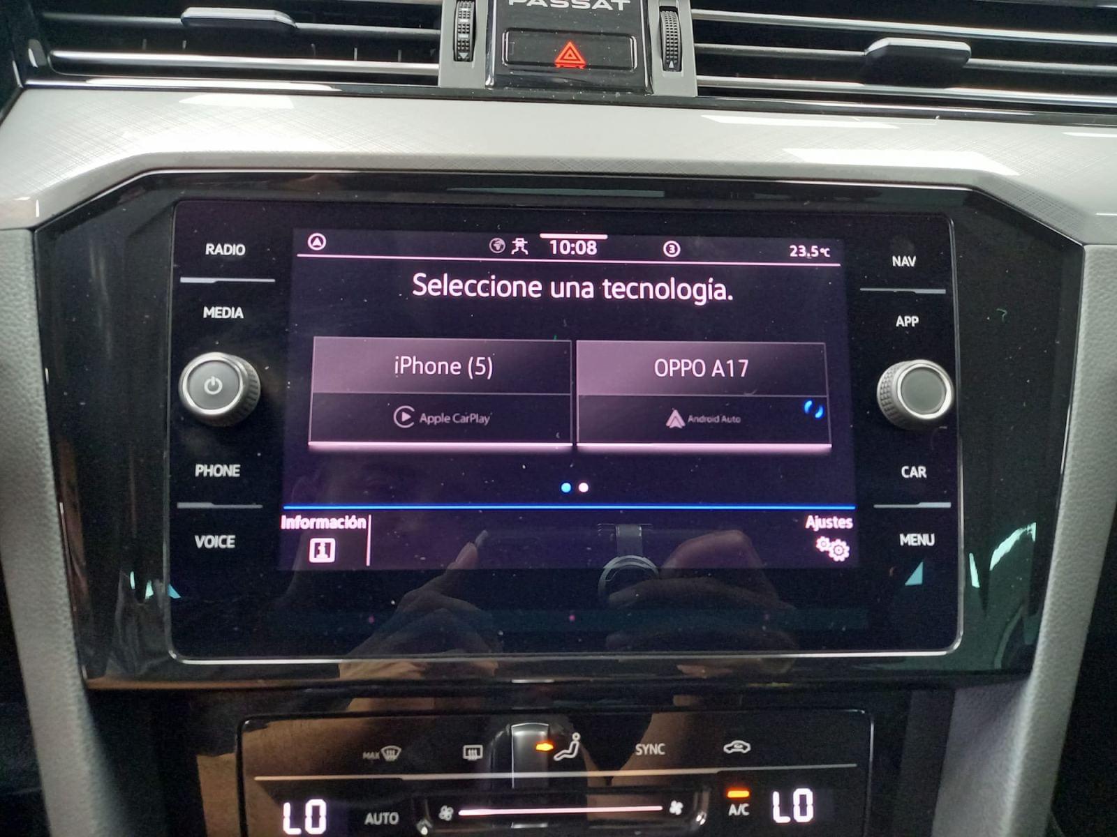 VOLKSWAGEN PASSAT VARIANT EXECUTIVE 2.0 TDI 110KW DSG 32