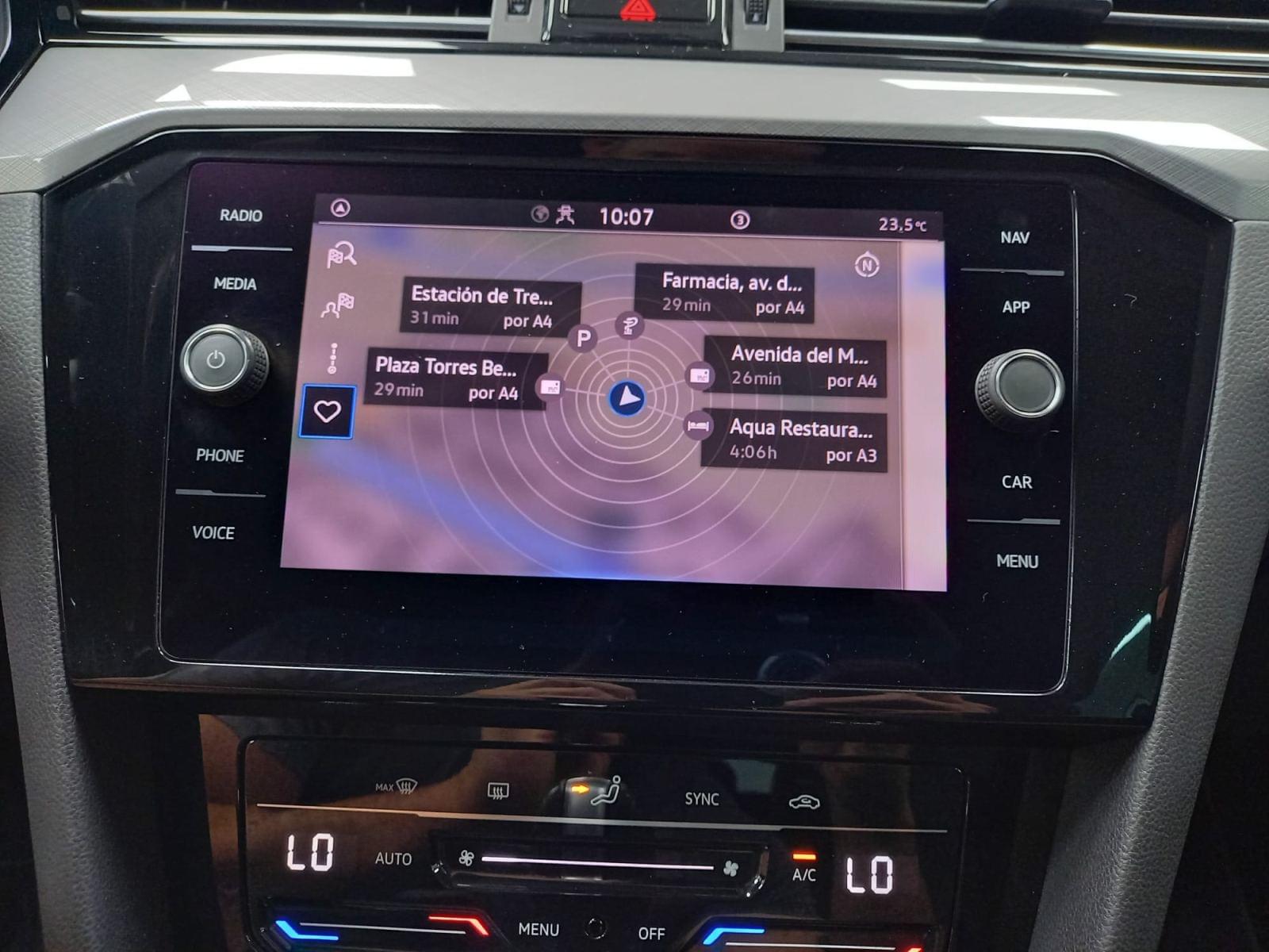 VOLKSWAGEN PASSAT VARIANT EXECUTIVE 2.0 TDI 110KW DSG 33