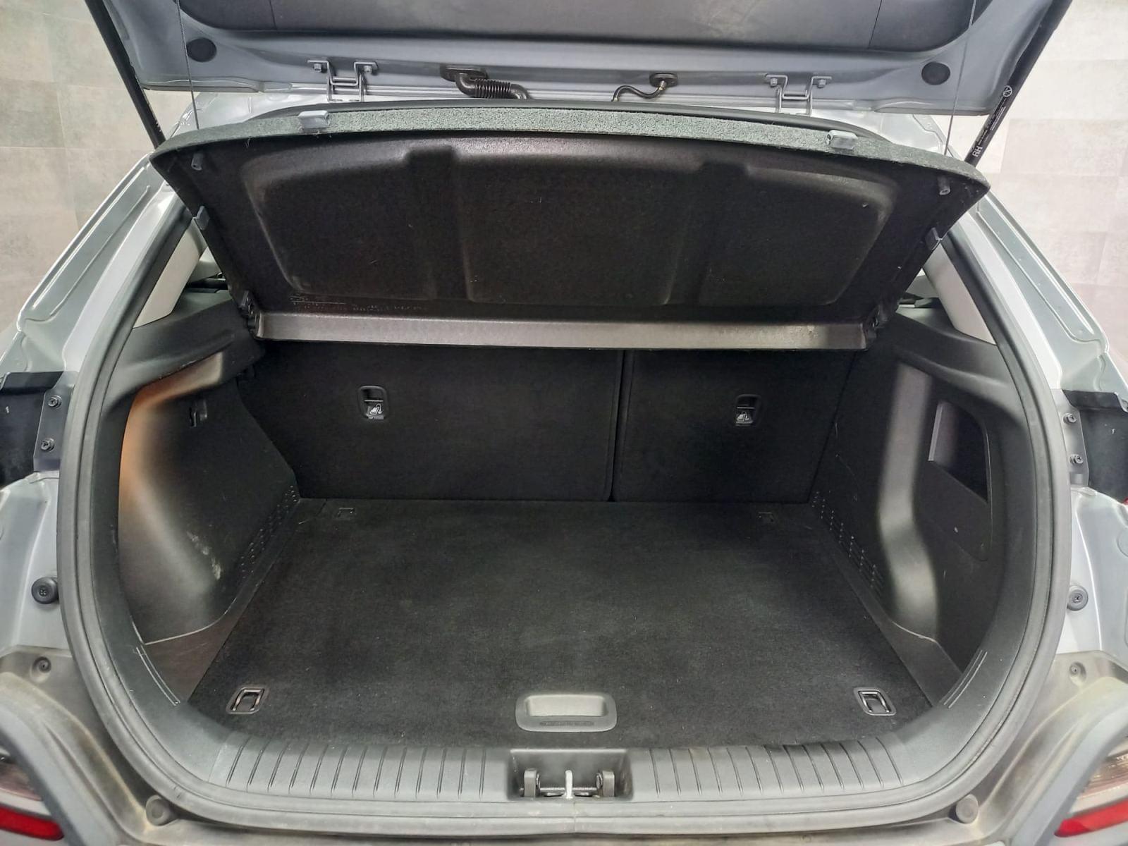 HYUNDAI KONA 1.6 GDI HEV Klass DT 11