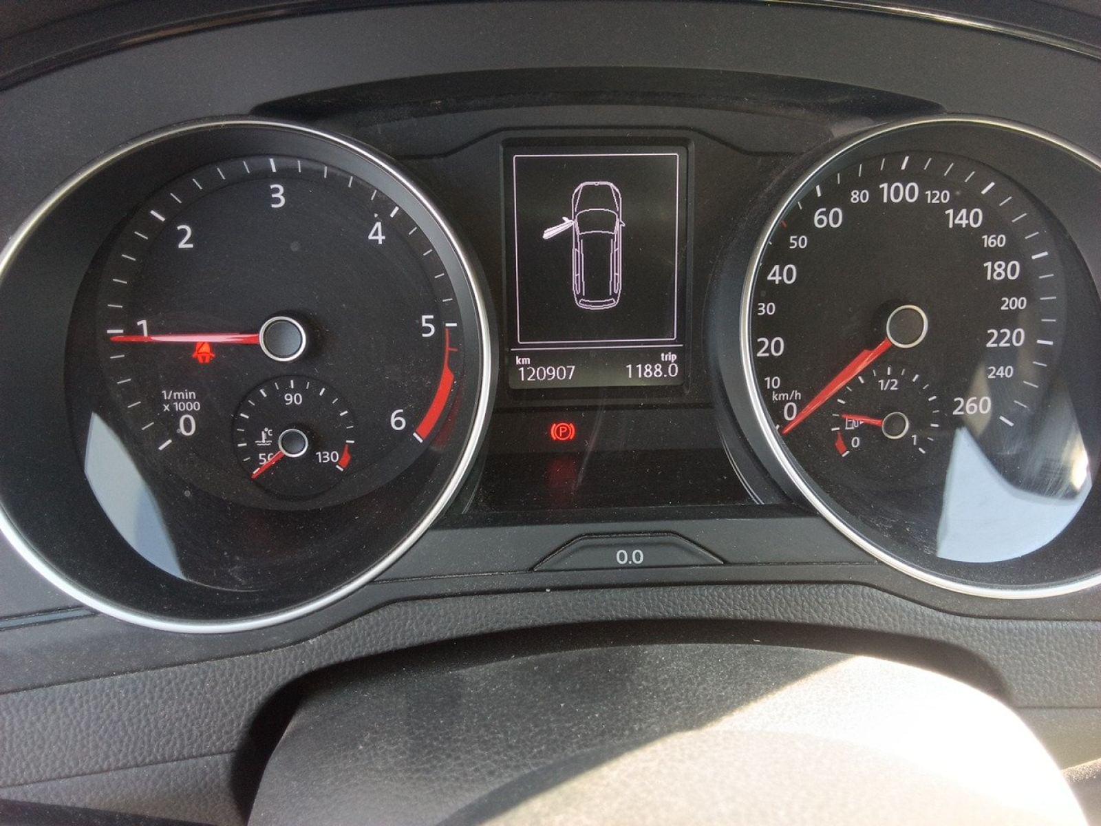 VOLKSWAGEN PASSAT Variant Business 2.0 TDI 110kW 9