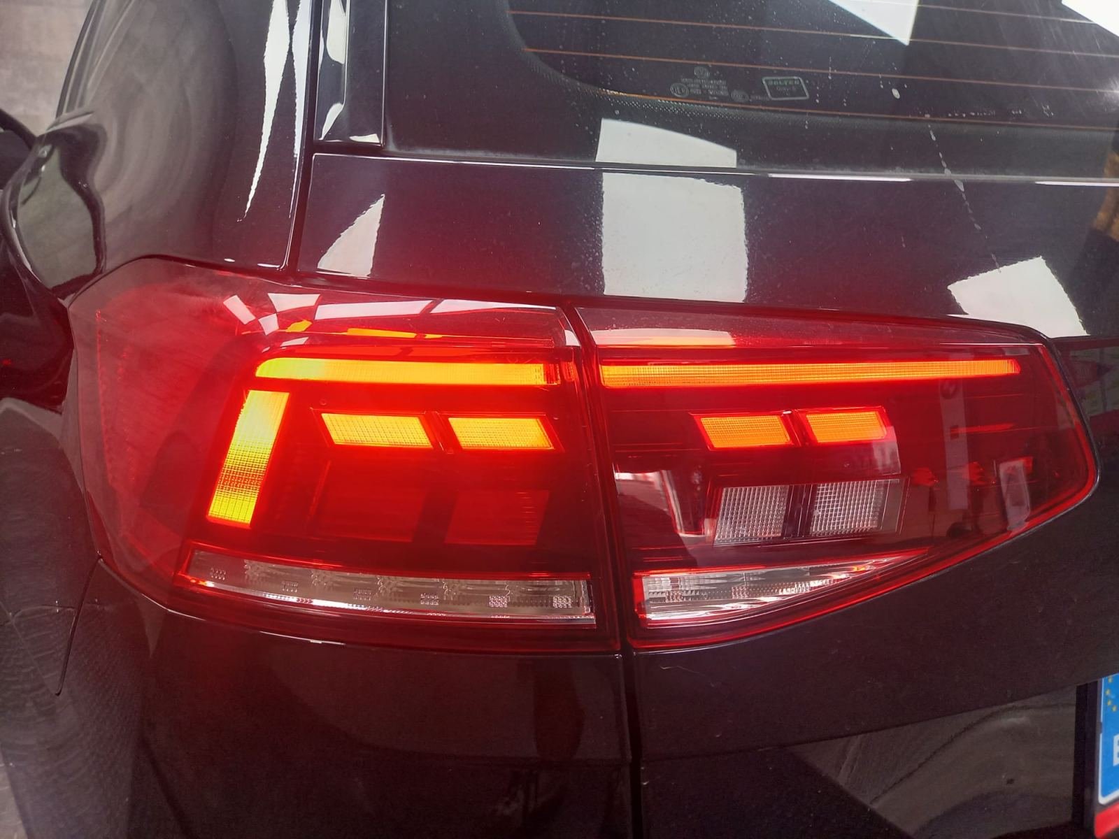 VOLKSWAGEN PASSAT Variant Business 2.0 TDI 110kW 20