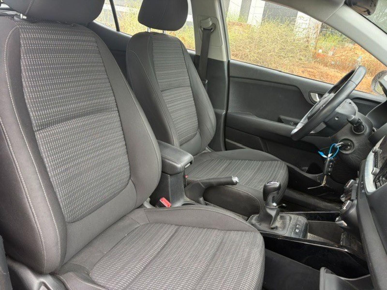 KIA STONIC 1.0 T-GDi 88kW (120CV) MHEV iMT Drive 9