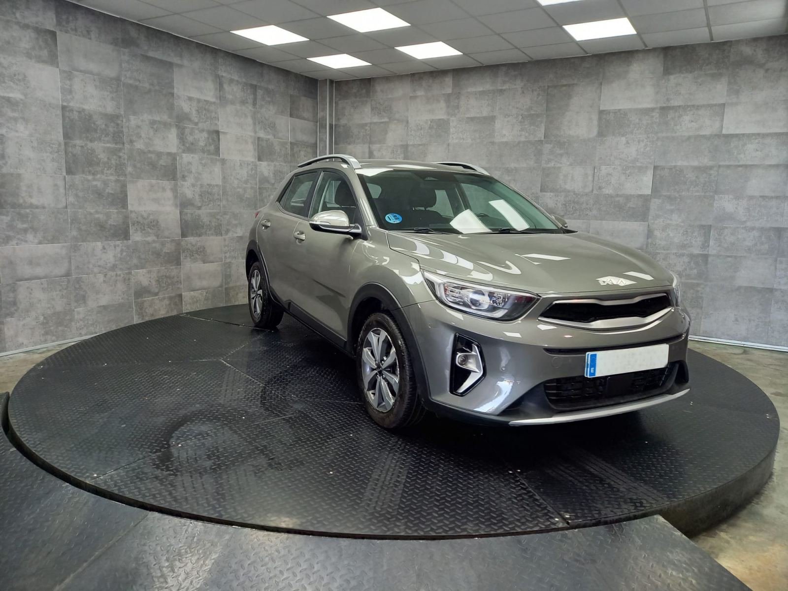 KIA STONIC 1.0 T-GDi 88kW (120CV) MHEV iMT Drive 3