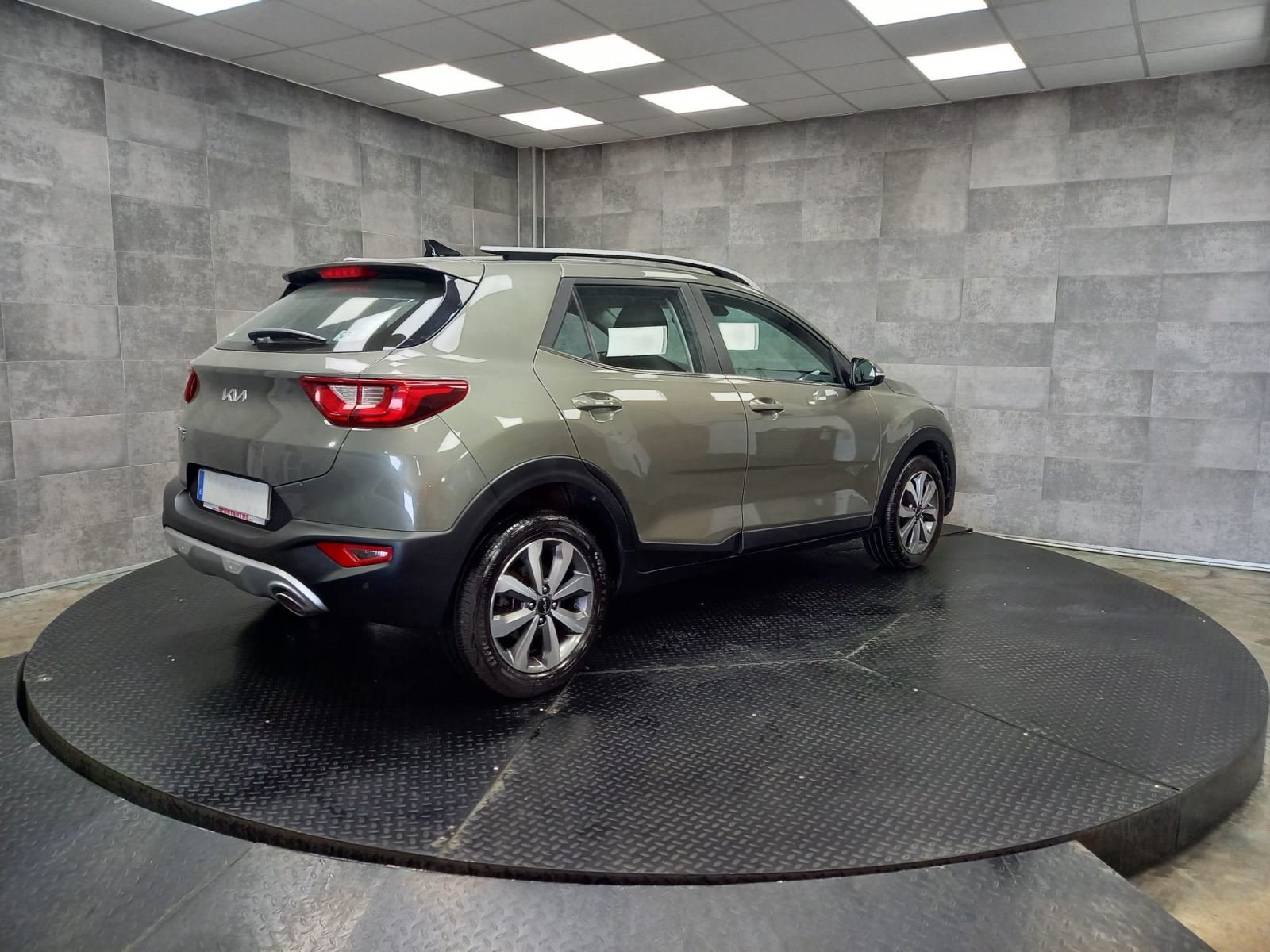 KIA STONIC 1.0 T-GDi 88kW (120CV) MHEV iMT Drive 5