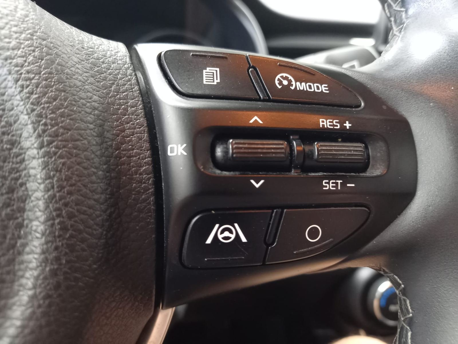 KIA STONIC 1.0 T-GDi 88kW (120CV) MHEV iMT Drive 14
