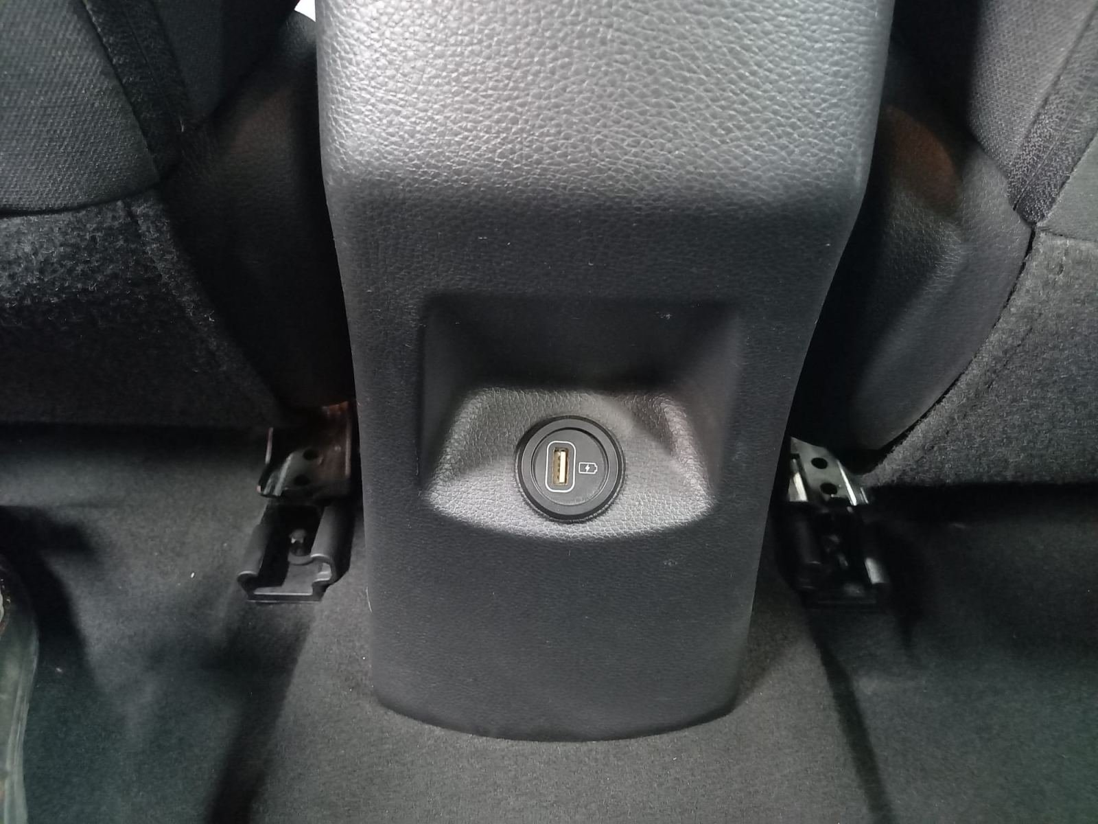 KIA STONIC 1.0 T-GDi 88kW (120CV) MHEV iMT Drive 23