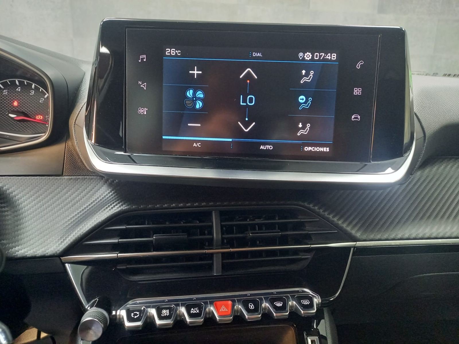 PEUGEOT 2008 active Pack BlueHDI 110 CV 16