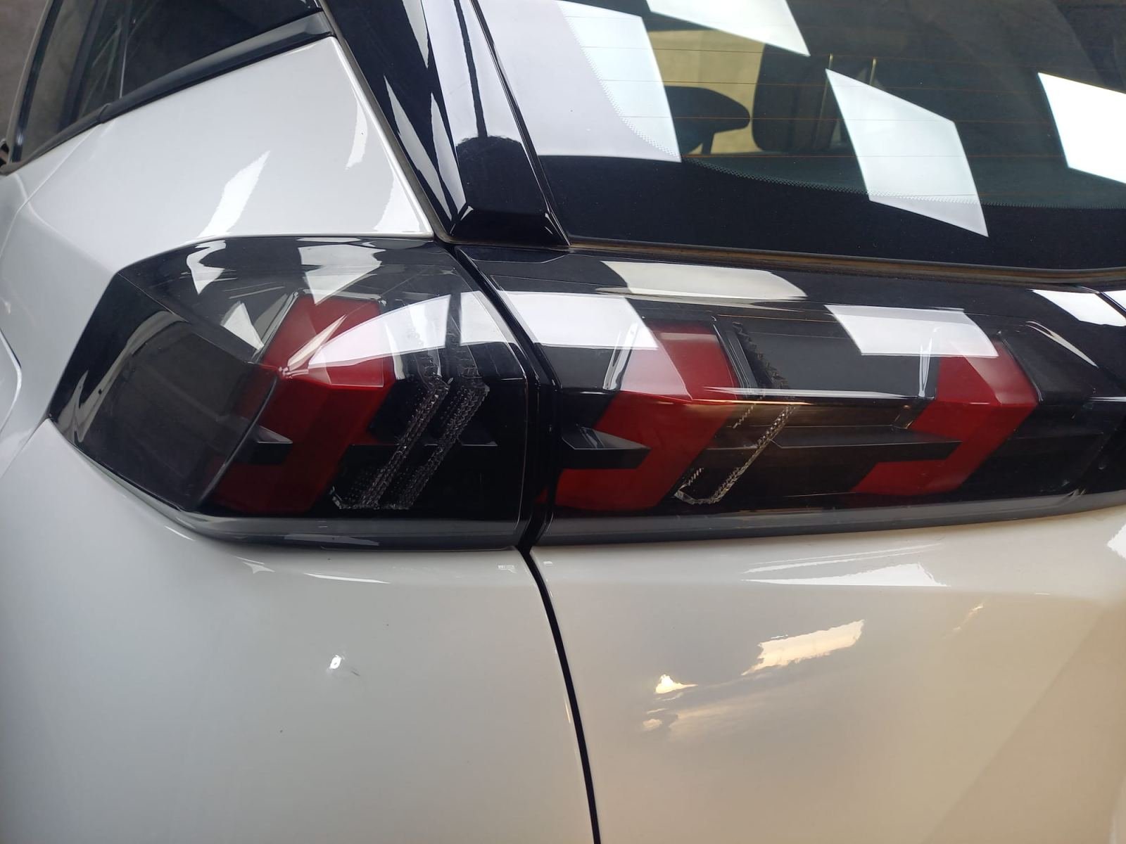 PEUGEOT 2008 active Pack BlueHDI 110 CV 20