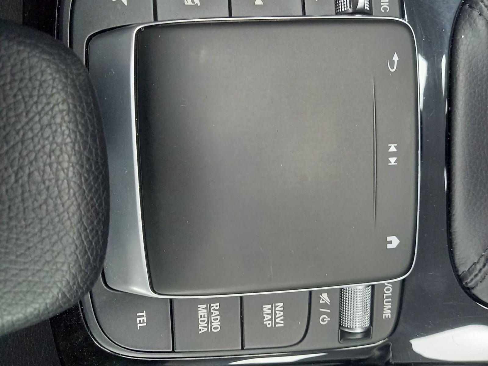 MERCEDES CLASE A 180 D BUSINESS SOLUTION ESSENTIAL 18