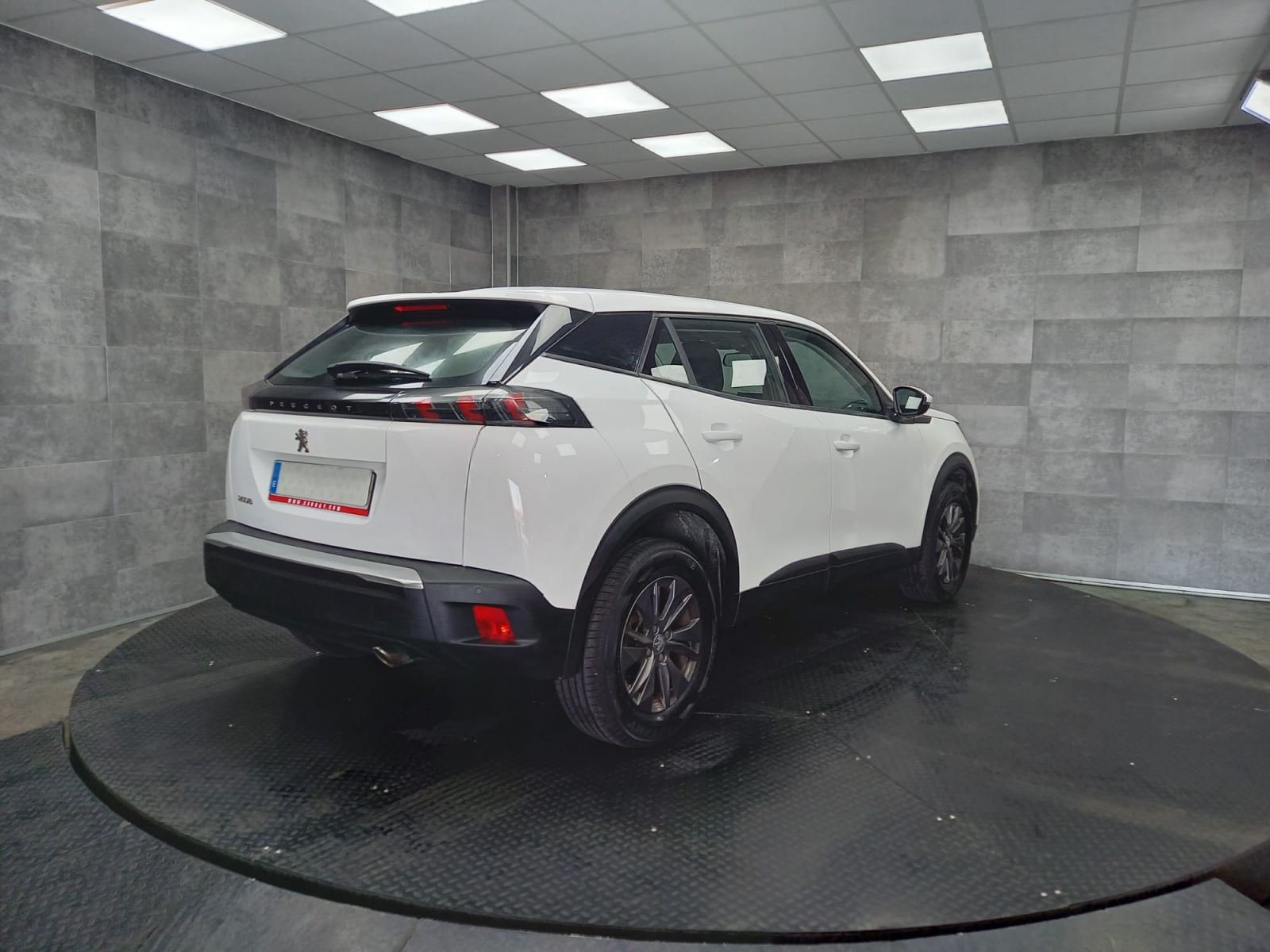 PEUGEOT 2008 Active Pack BlueHDI 81kW (110CV) 6