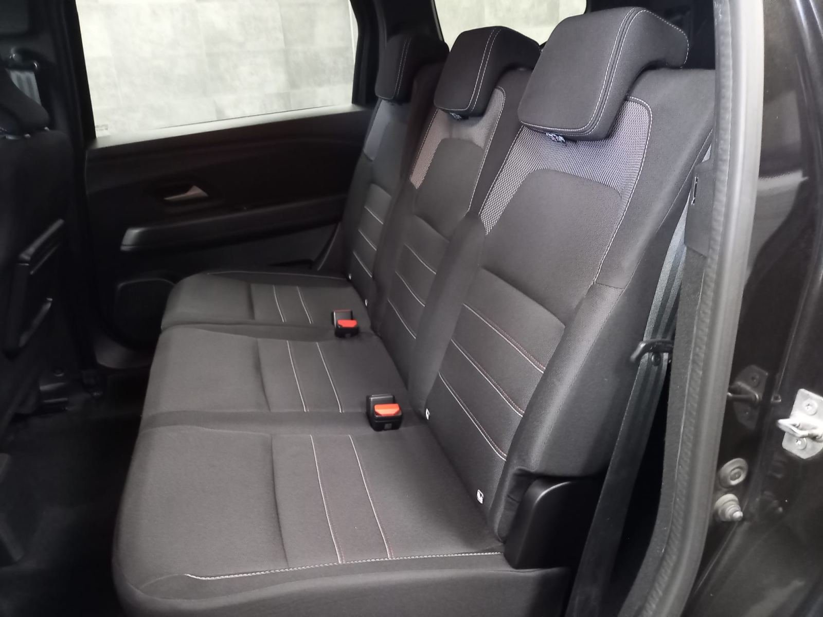 DACIA JOGGER 1.0 ECO-G 100 CV Extreme+ 7 plazas 10