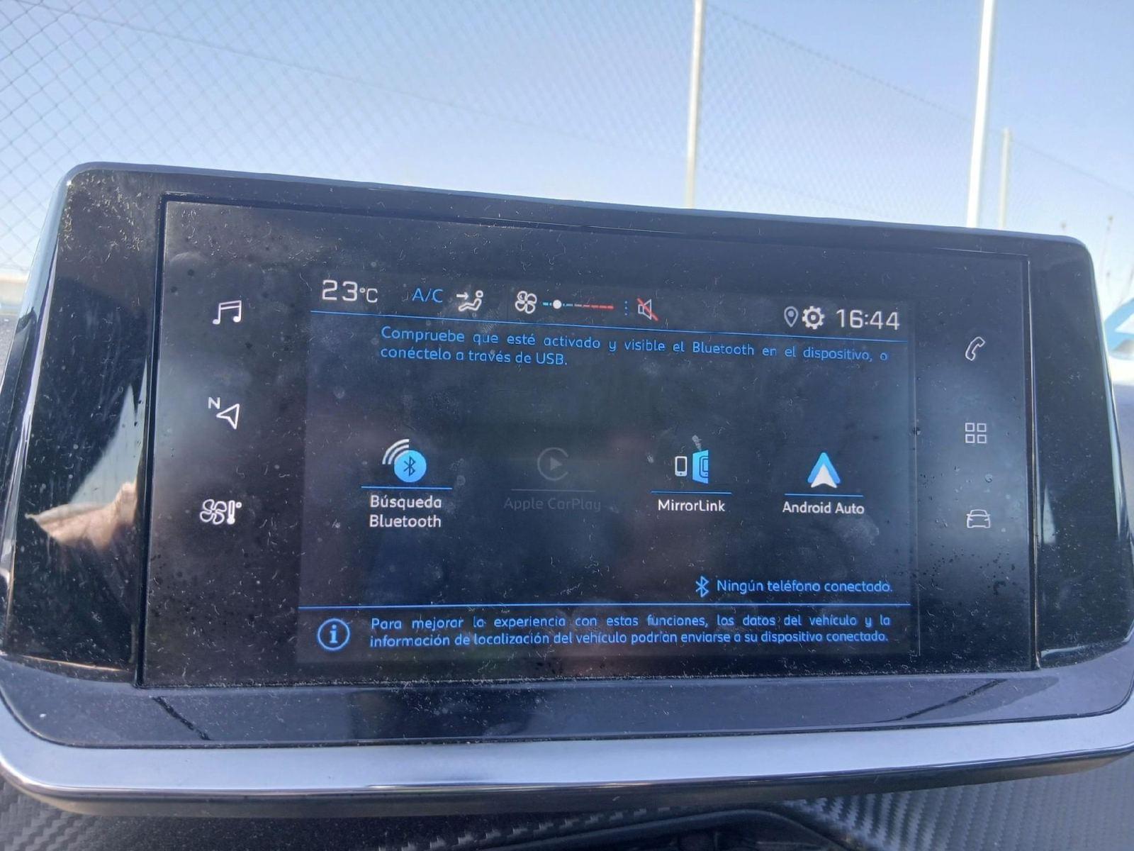 PEUGEOT 2008 Active BlueHDI 81kW (110CV) 7