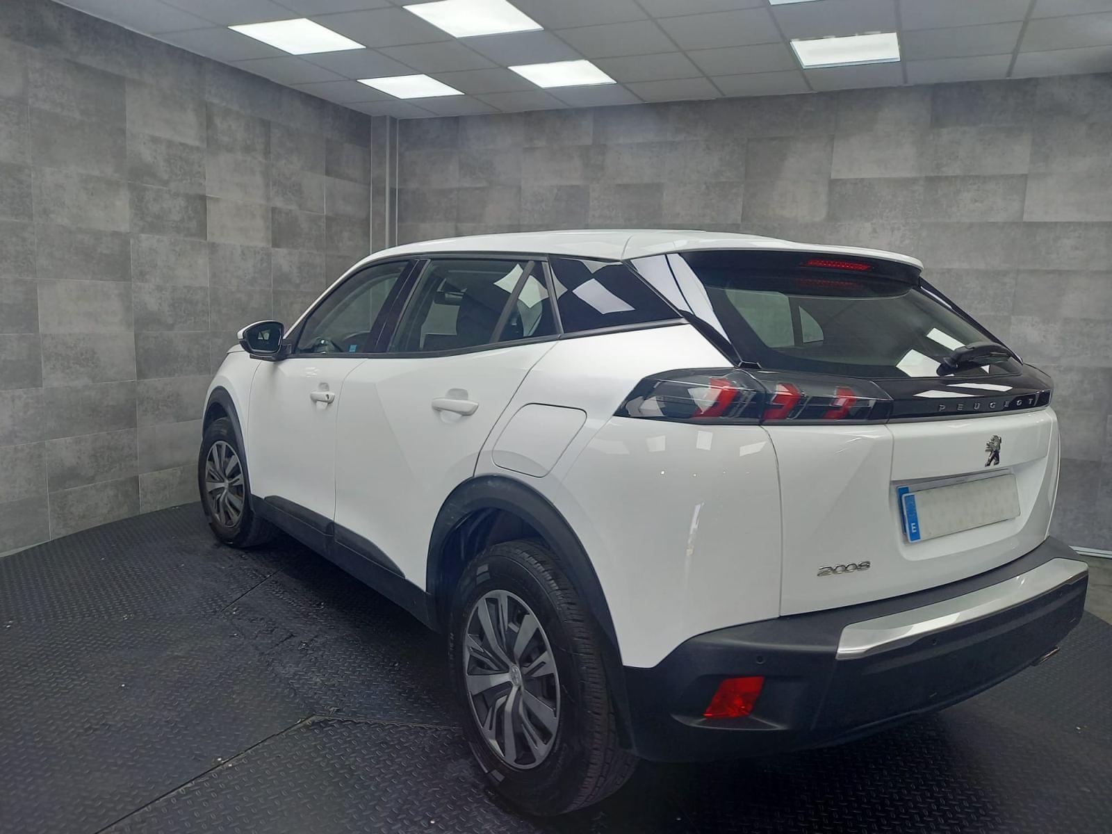PEUGEOT 2008 Active BlueHDI 81kW (110CV) 6