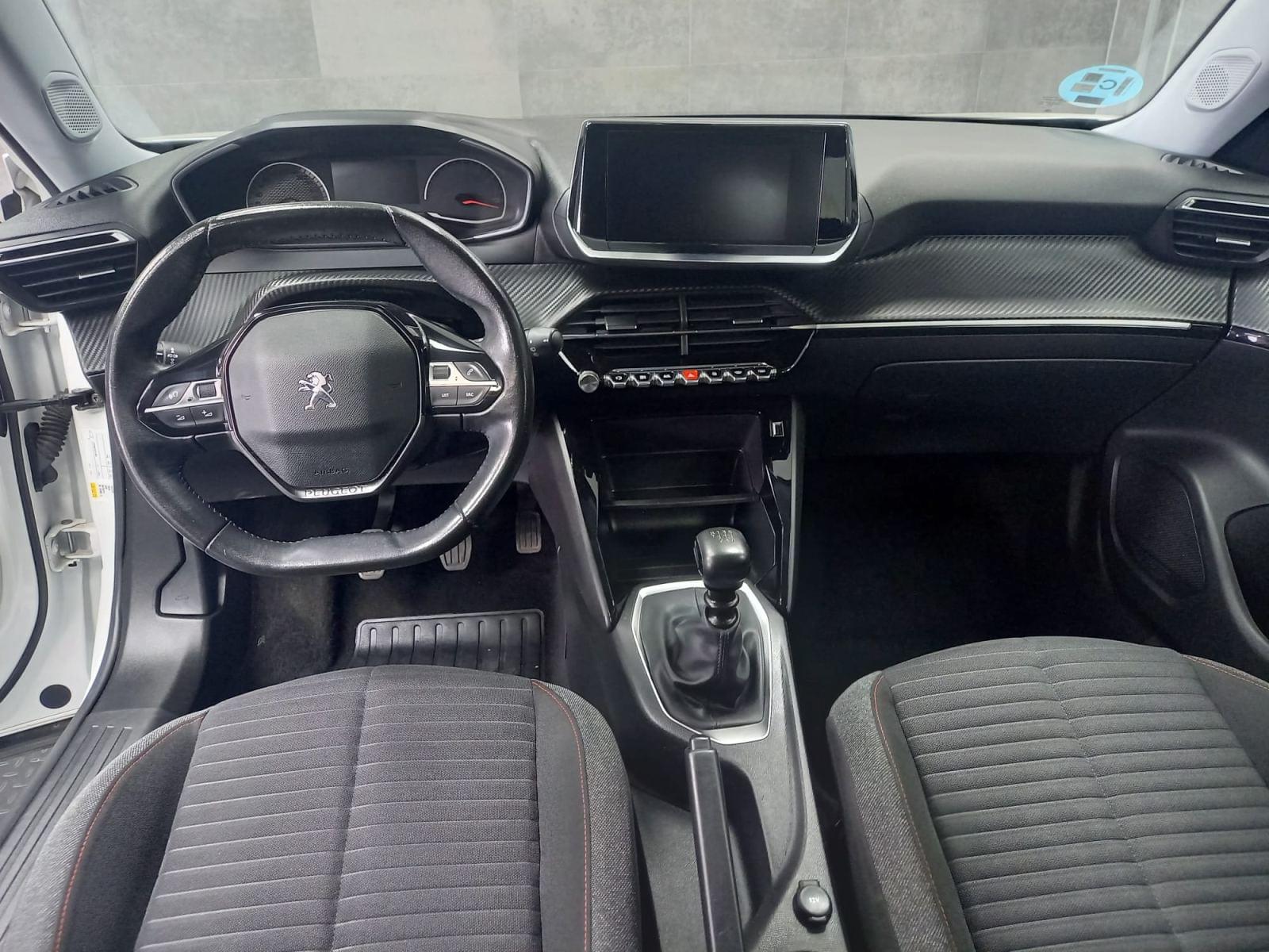 PEUGEOT 2008 Active BlueHDI 81kW (110CV) 9