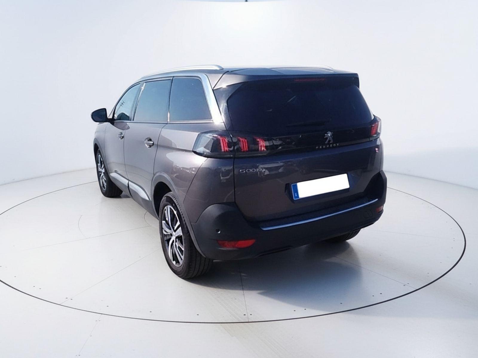 PEUGEOT 5008 1.5 BlueHDi 96kW (130CV) S&S Allure 6