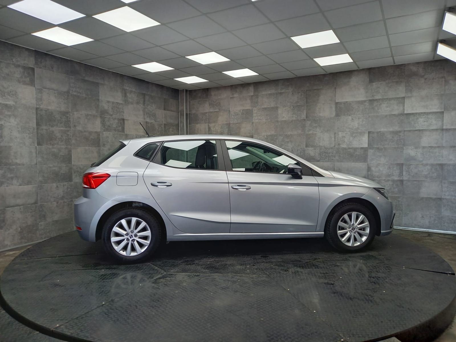 SEAT IBIZA Style 1.0 TSI 95CV BVM5 E6D 4