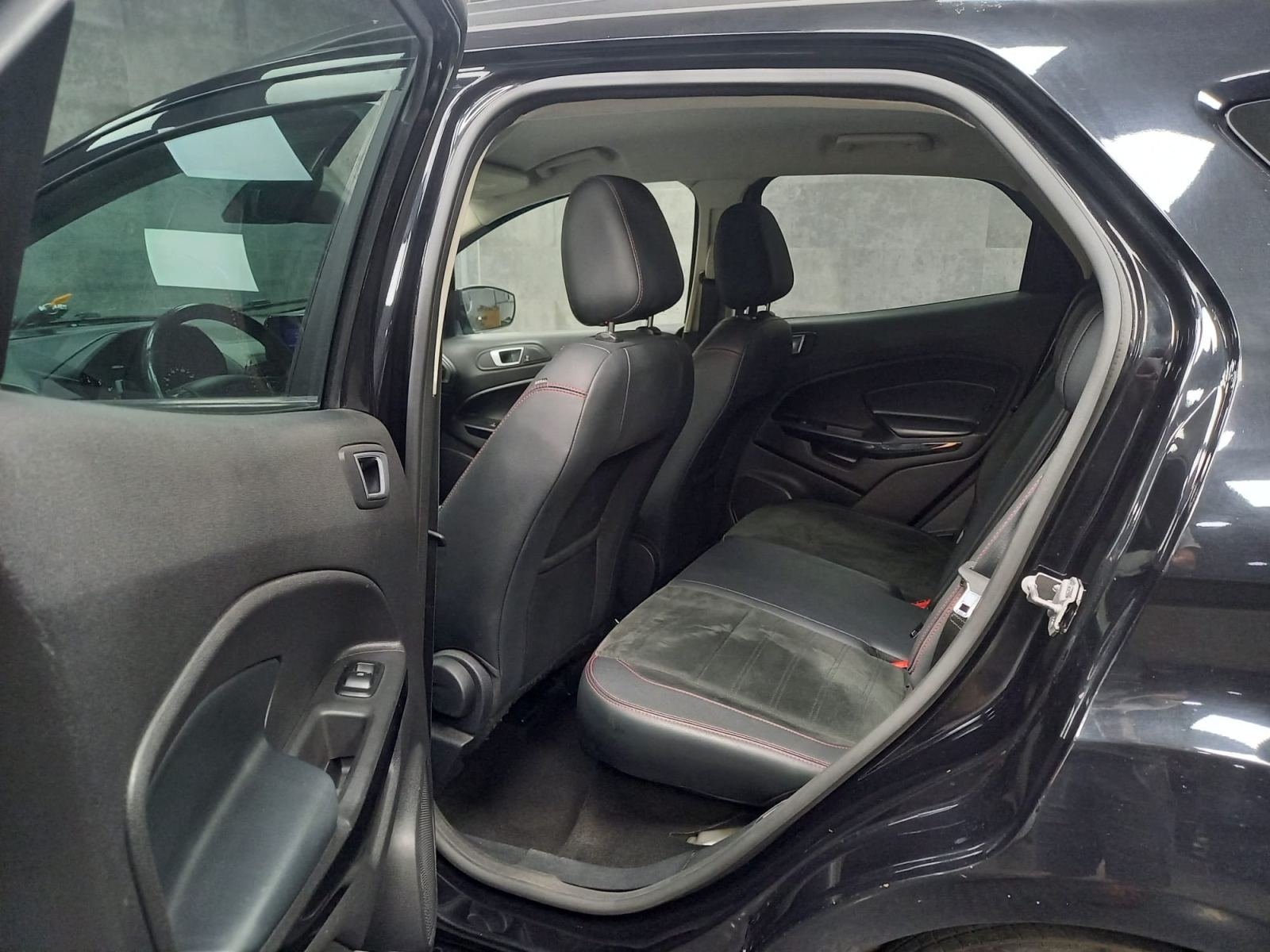 FORD ECOSPORT ST-LINE 1.0 ECOBOOST 125CV 11