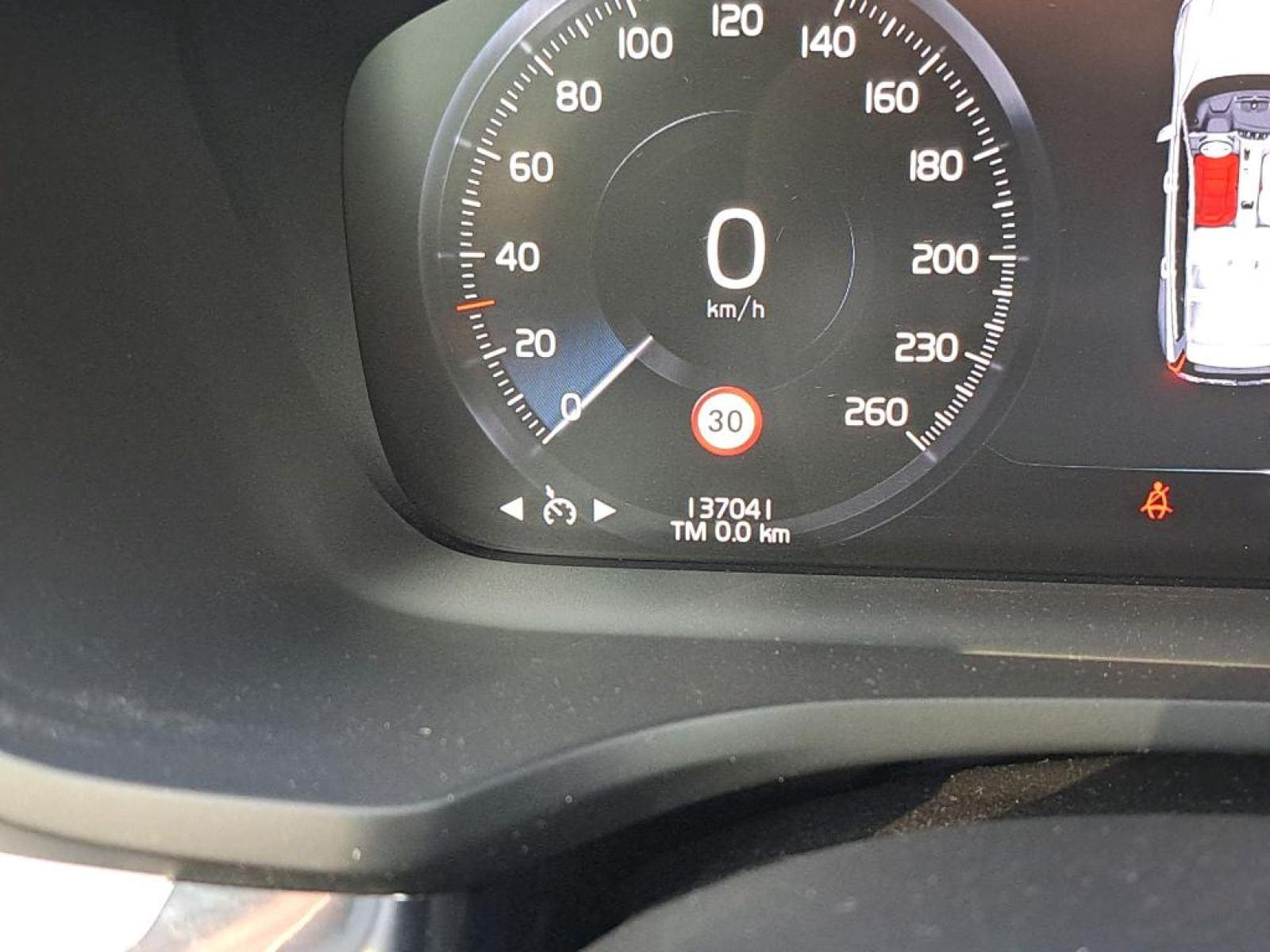 VOLVO V60 2.0 D3 MOMENTUM PRO 10