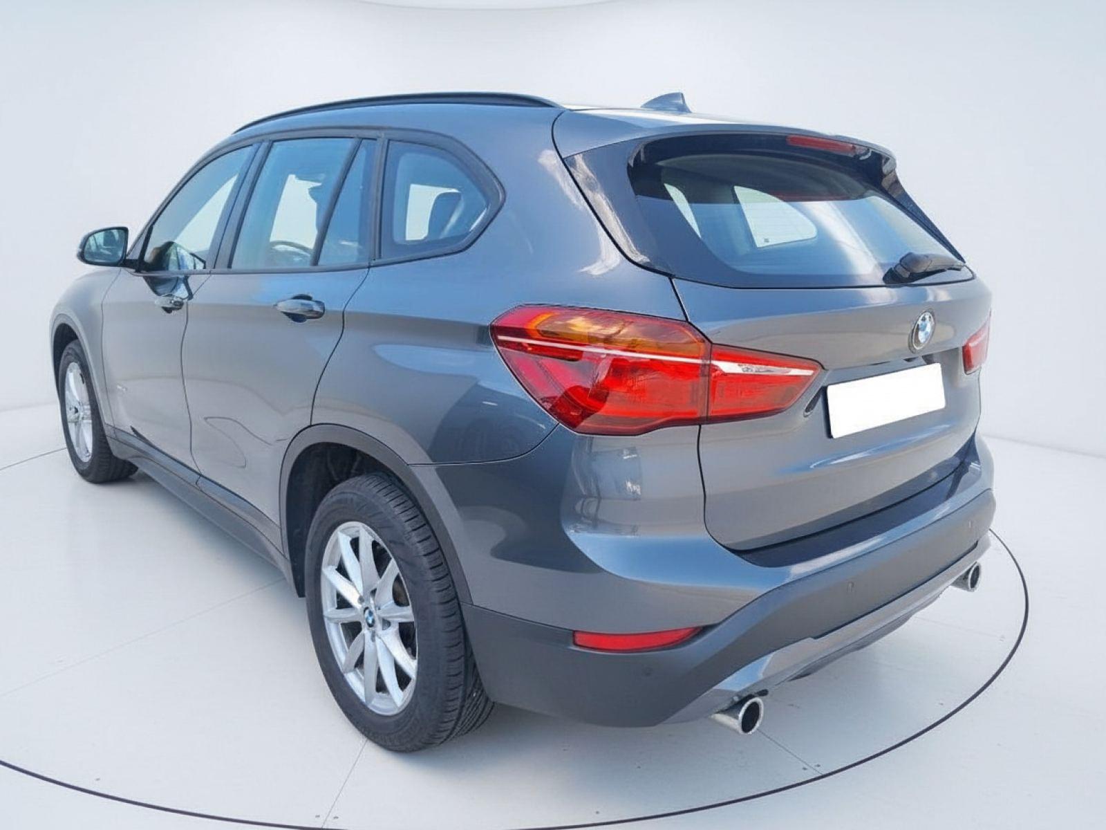 BMW X1 2.0 SDRIVE18D (100KW) 4