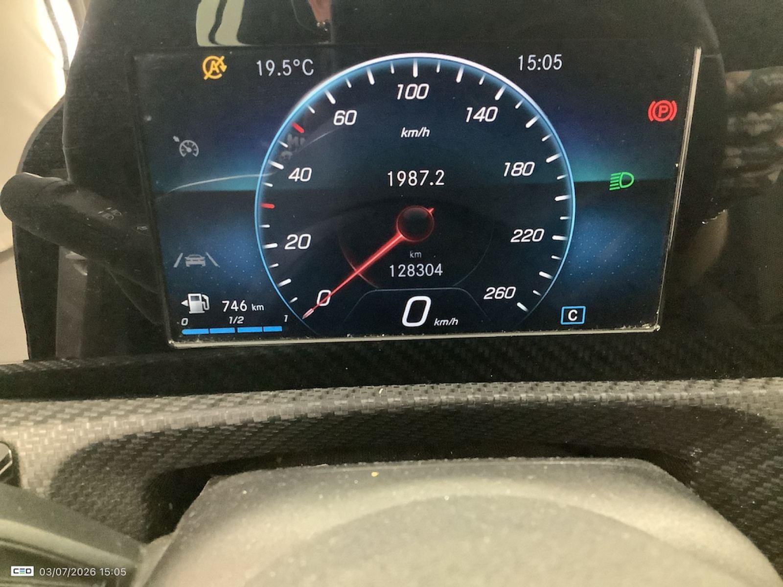 MERCEDES CLASE CLA 2.0 180 D BUS SOLUTION ESSENTIAL 8