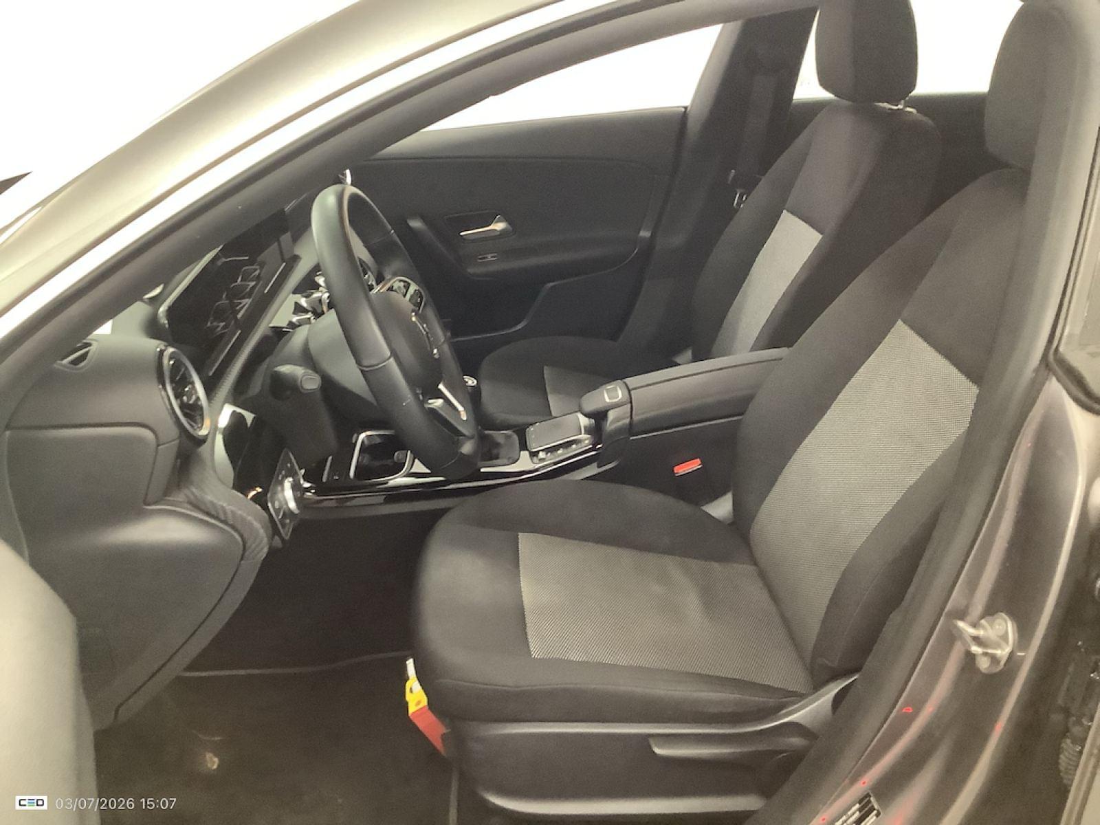 MERCEDES CLASE CLA 2.0 180 D BUS SOLUTION ESSENTIAL 10