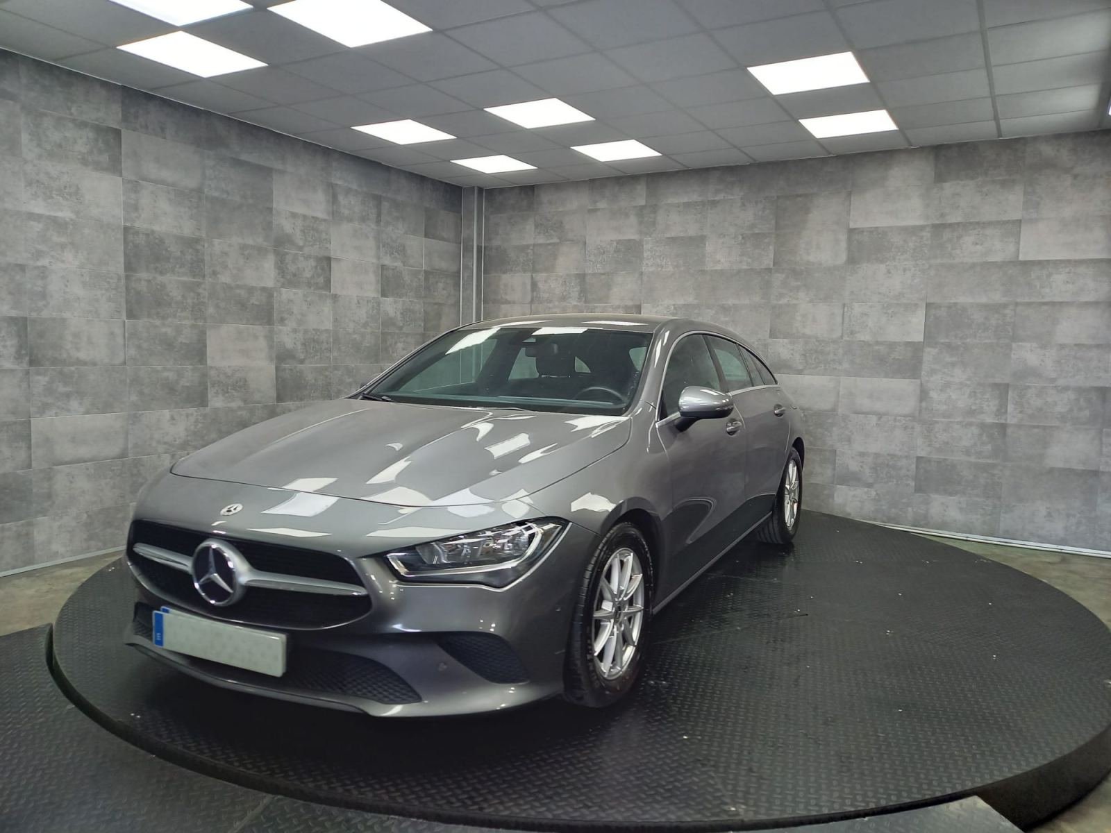 imagen de MERCEDES CLASE CLA SHOOTING BREAK 2.0 180 D BUS SOLUTION - REF: 06866