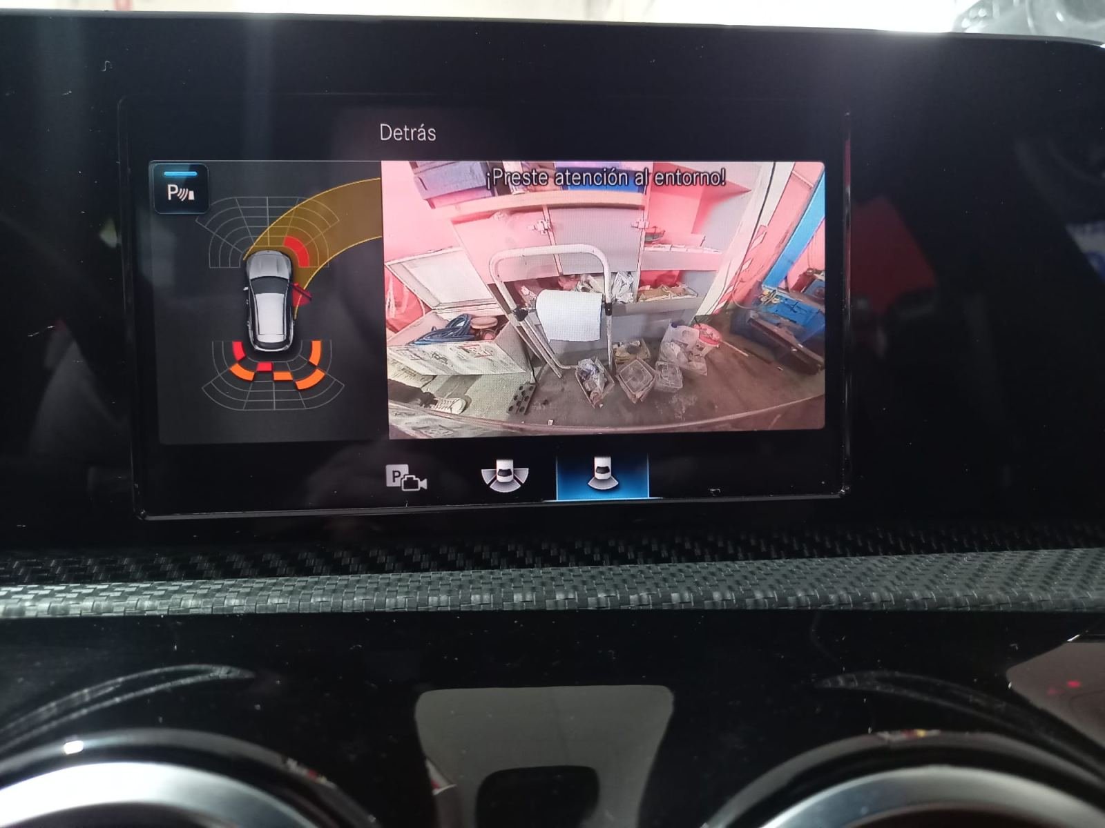 MERCEDES CLASE CLA SHOOTING BREAK 2.0 180 D BUS SOLUTION 16