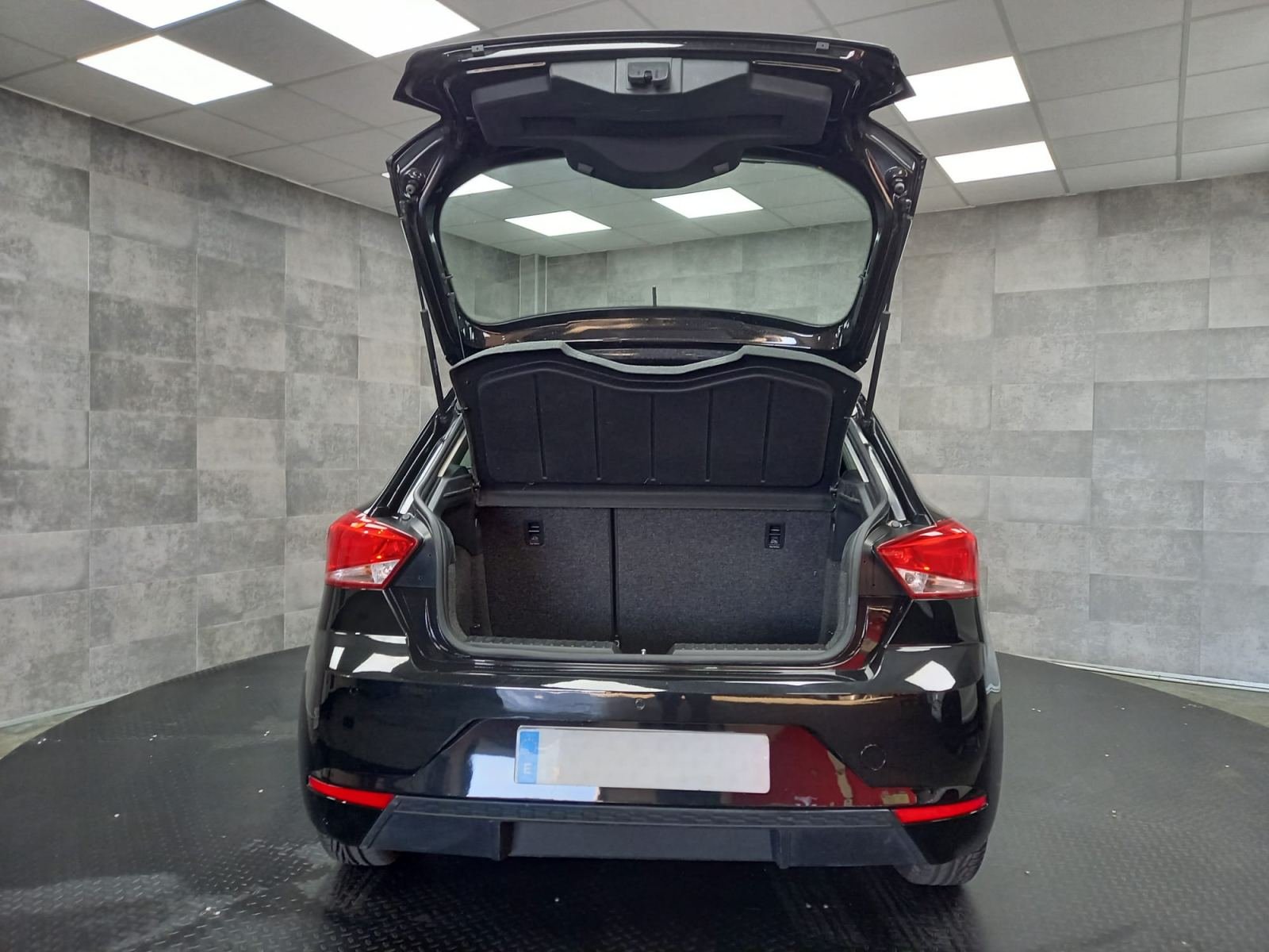 SEAT IBIZA 1.0 MPI 59KW S-S REFERENCE 5 PUERTAS 12
