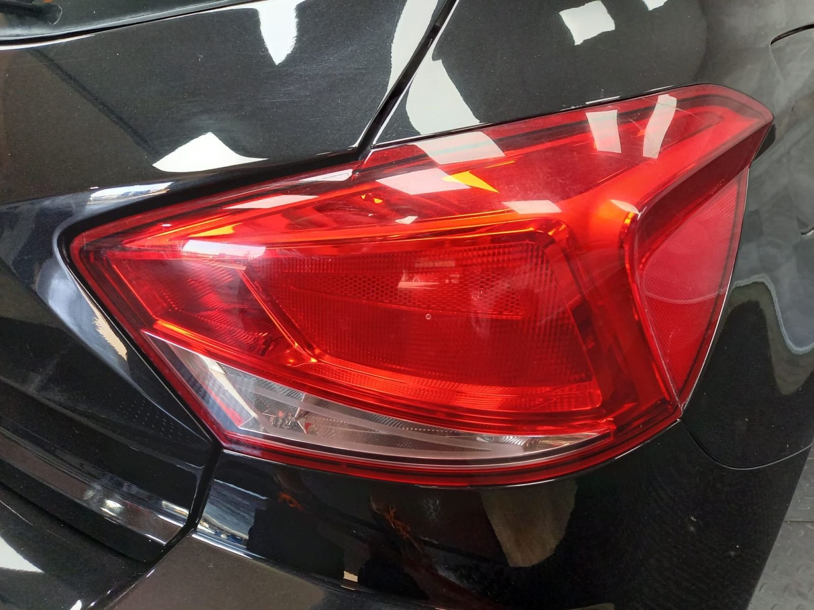SEAT IBIZA 1.0 MPI 59KW S-S REFERENCE 5 PUERTAS 22
