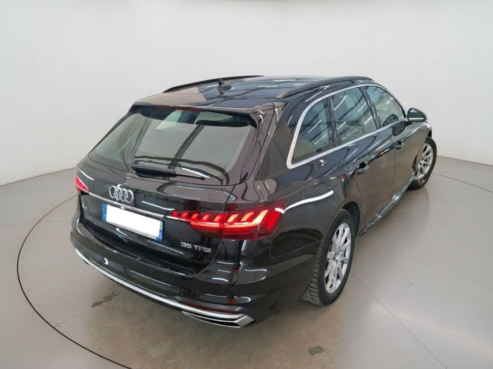 AUDI A4 AVANT Break 35 TFSI 150S tronic Business 3