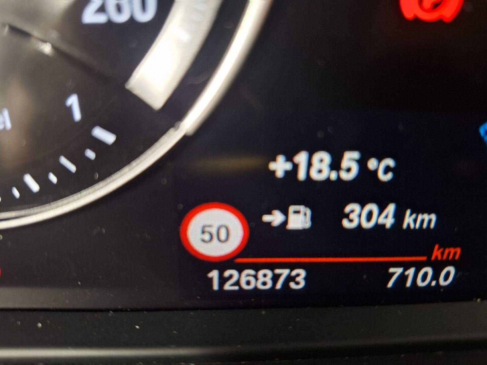 BMW X1 sDrive 16d 85kW 10