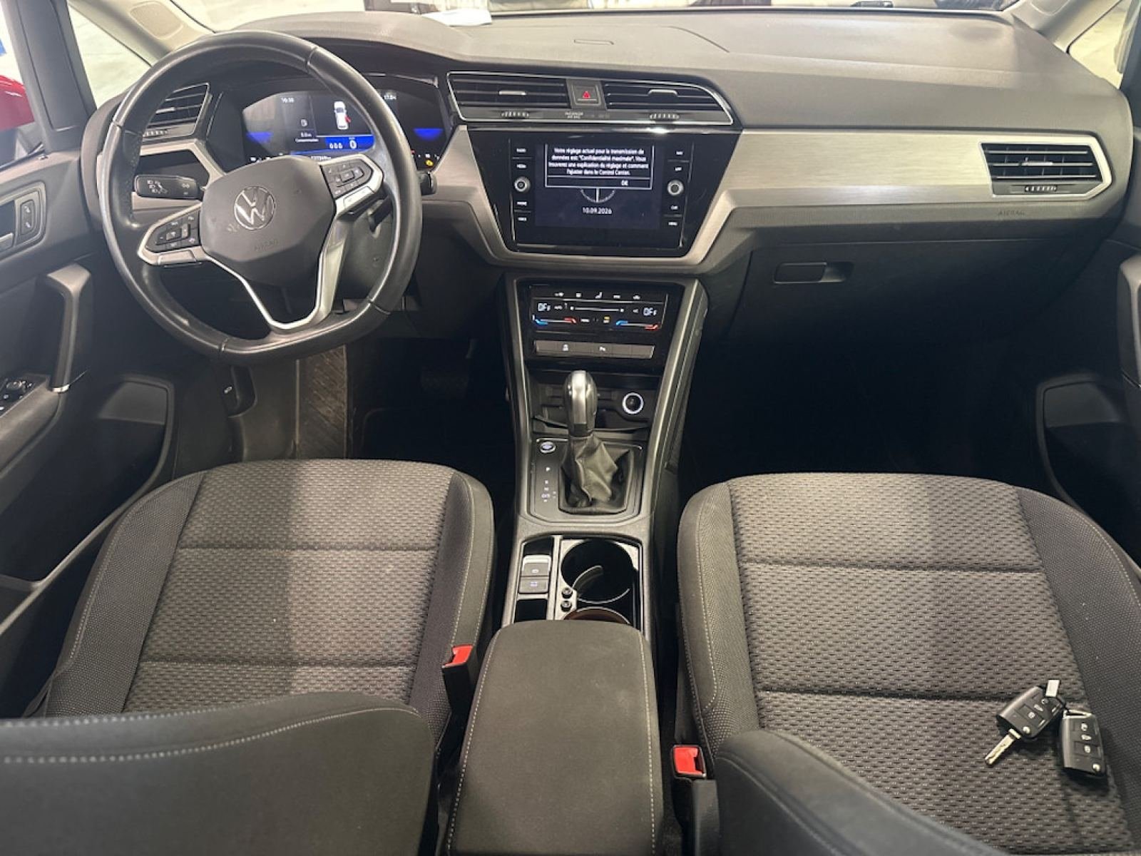 VOLKSWAGEN TOURAN 2.0 TDI Lounge Business DSG7 5 plazas 6